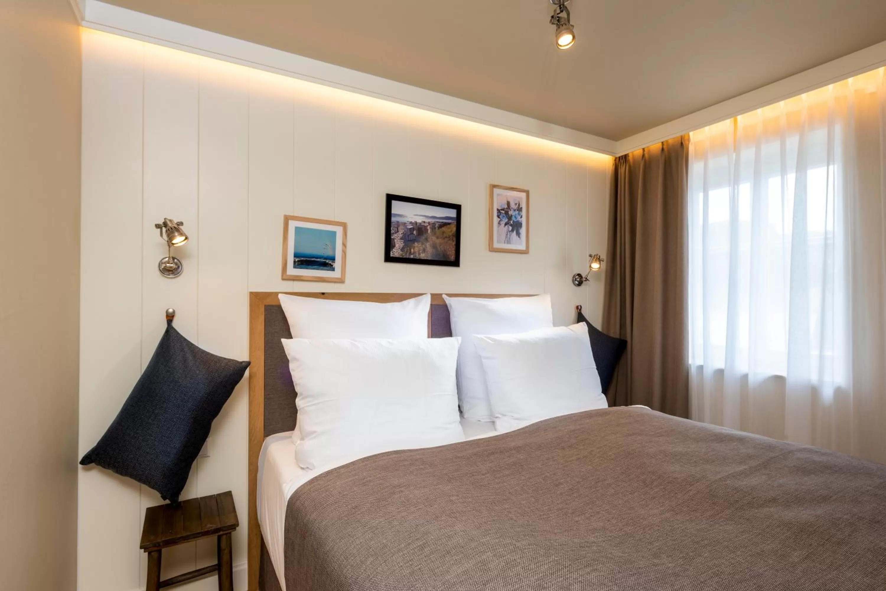 Bed in LOEV - VELA Hotels