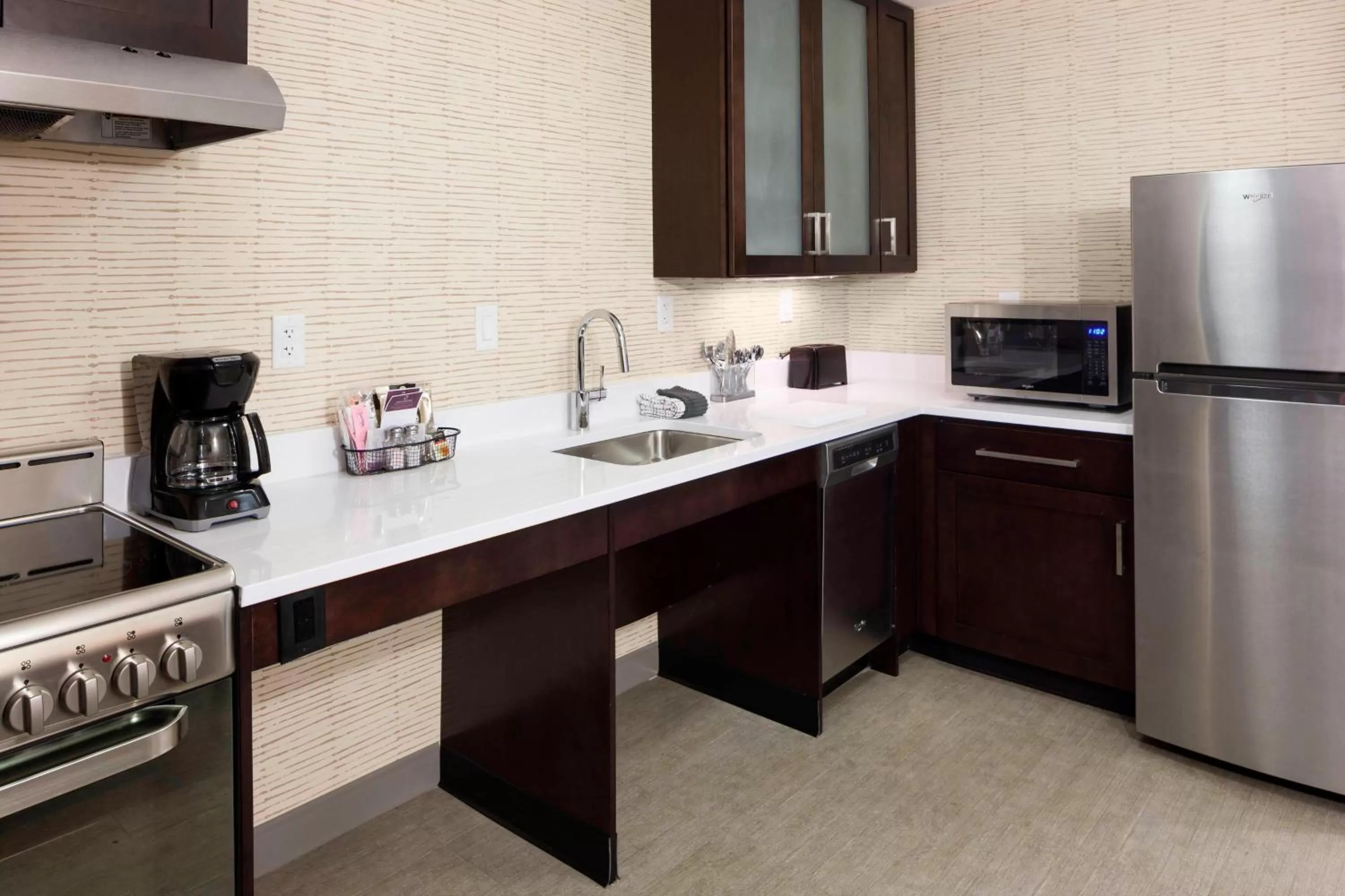 Kitchen or kitchenette in Residence Inn by Marriott Near Universal Orlando