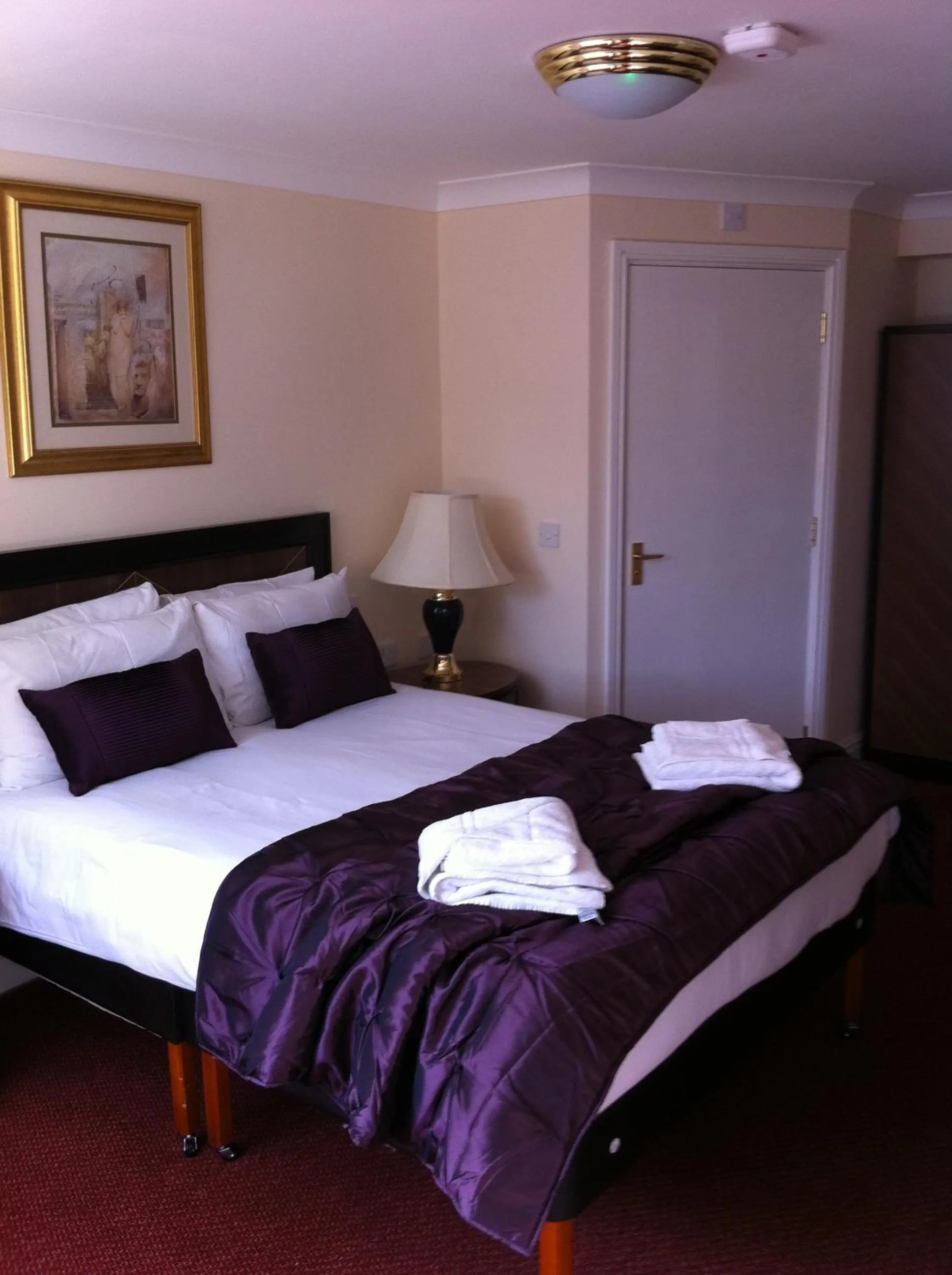 Bed in Britannia Bournemouth Hotel