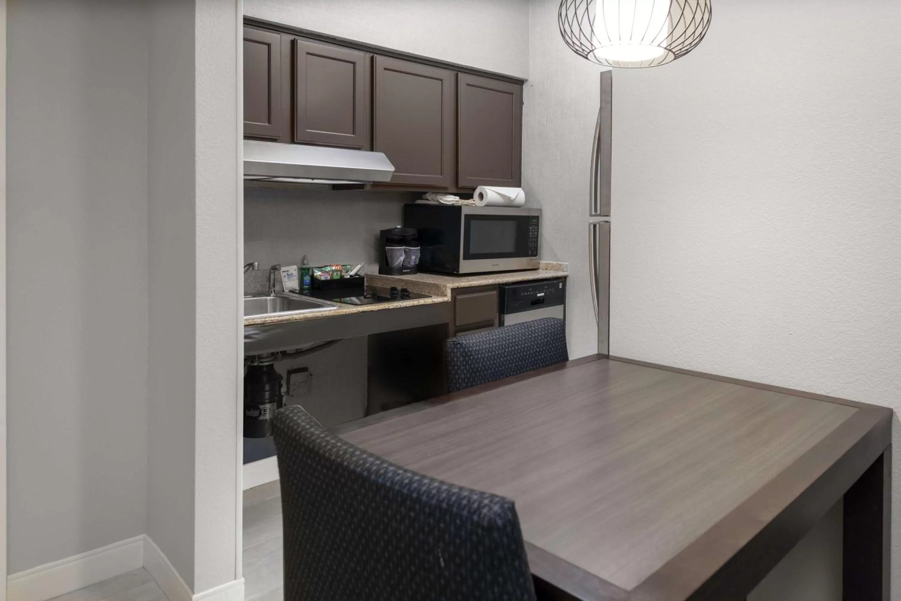 Kitchen or kitchenette in Homewood Suites by Hilton Columbia