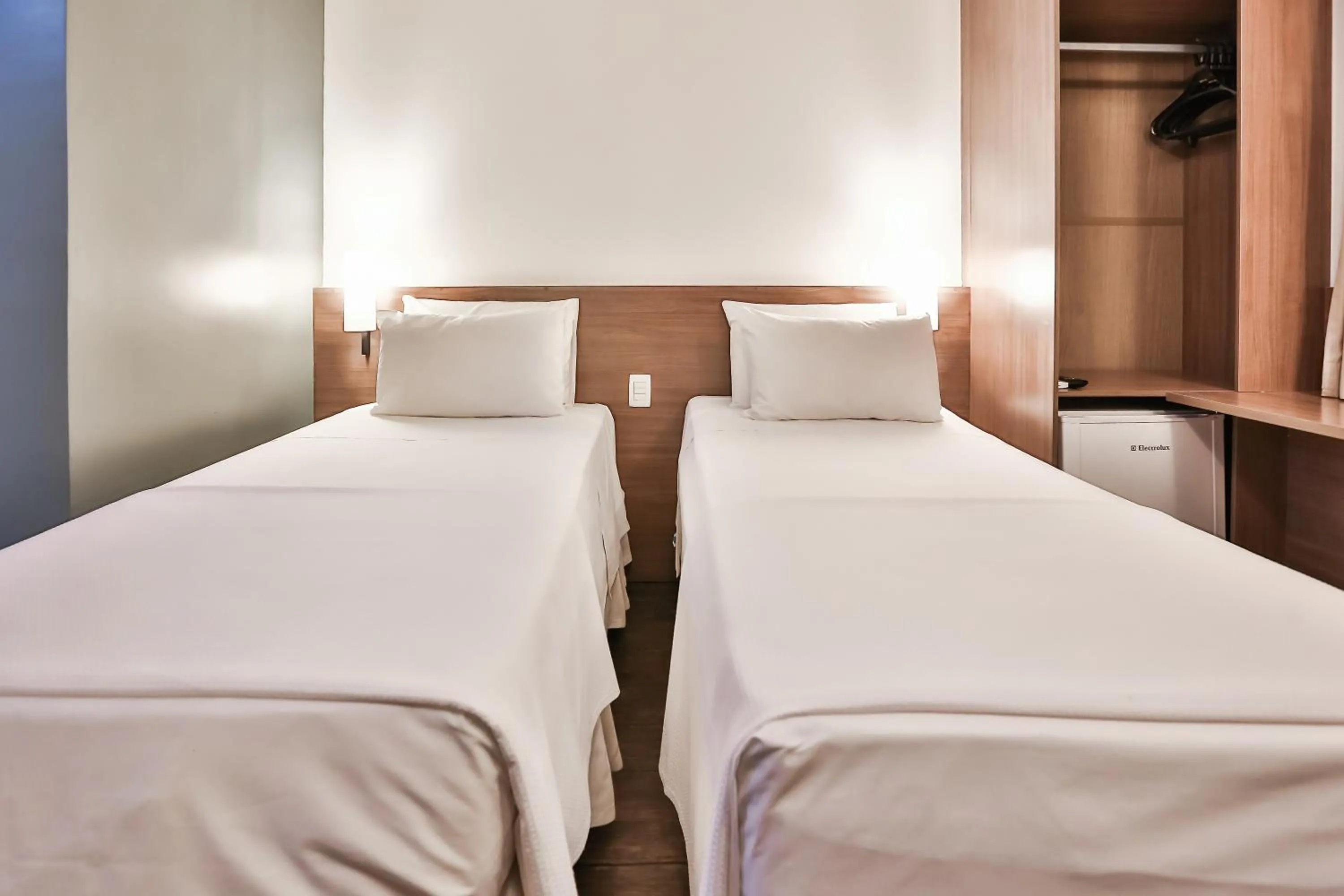 Bedroom, Bed in San Diego Express Barro Preto