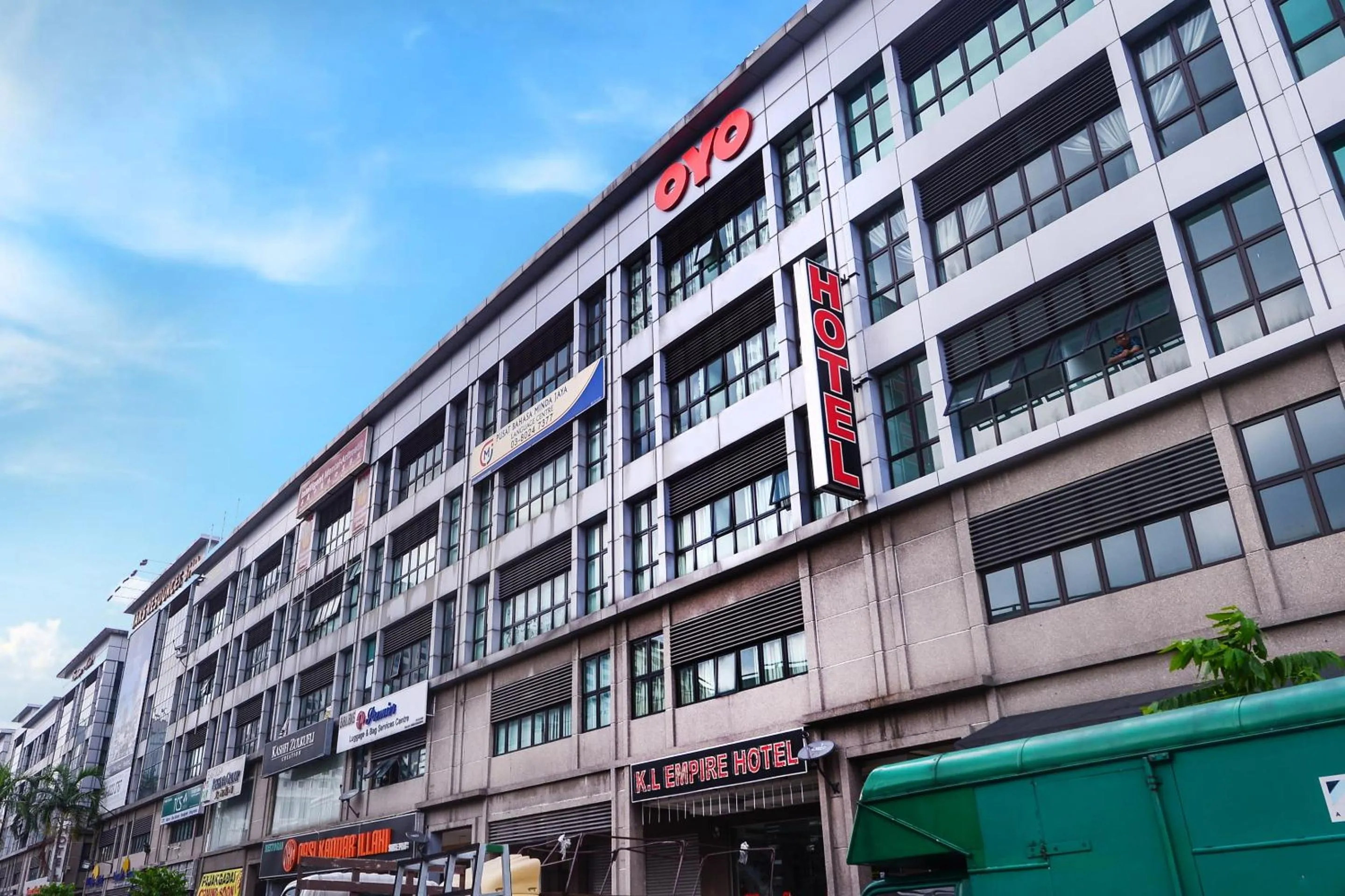 Facade/entrance, Property Building in OYO 444 KL Empire Hotel