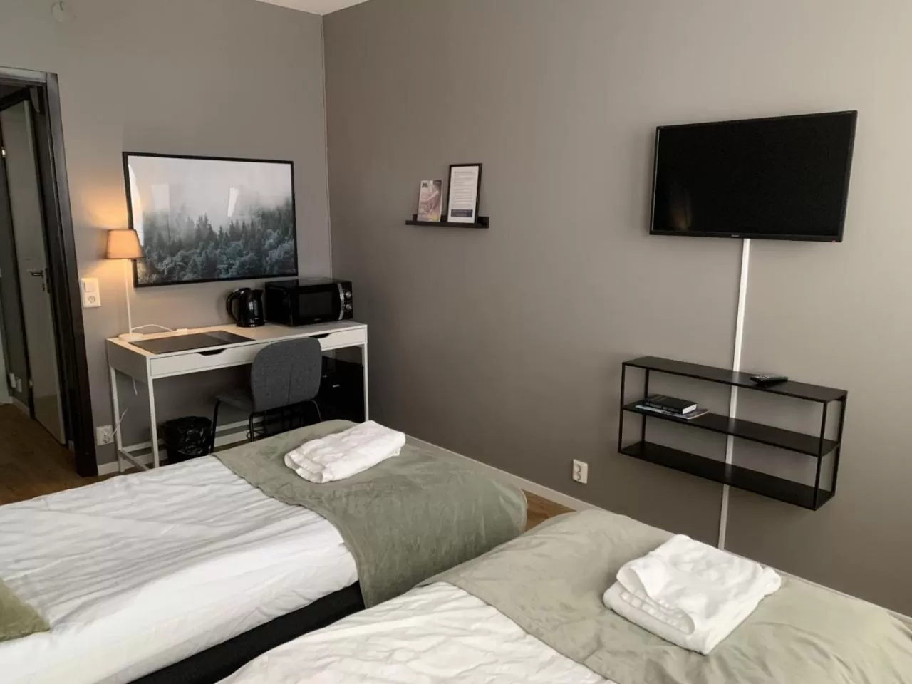 Photo of the whole room, Bed in Hotel B&B Gränden