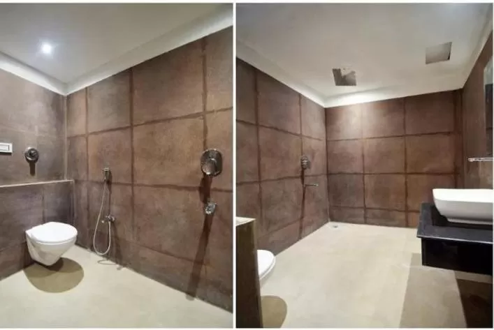 Toilet in Hotel Rani Palace at Lake Fatehsagar