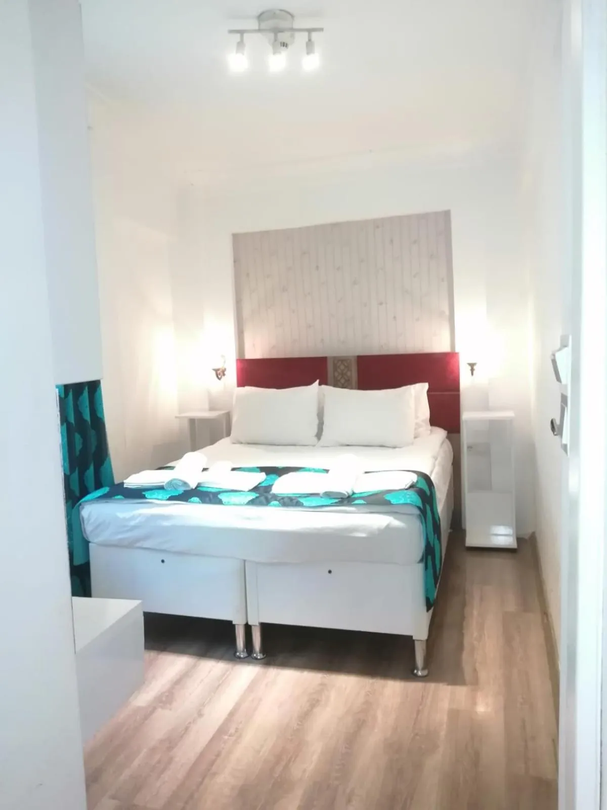 Bedroom in Minel Hotel