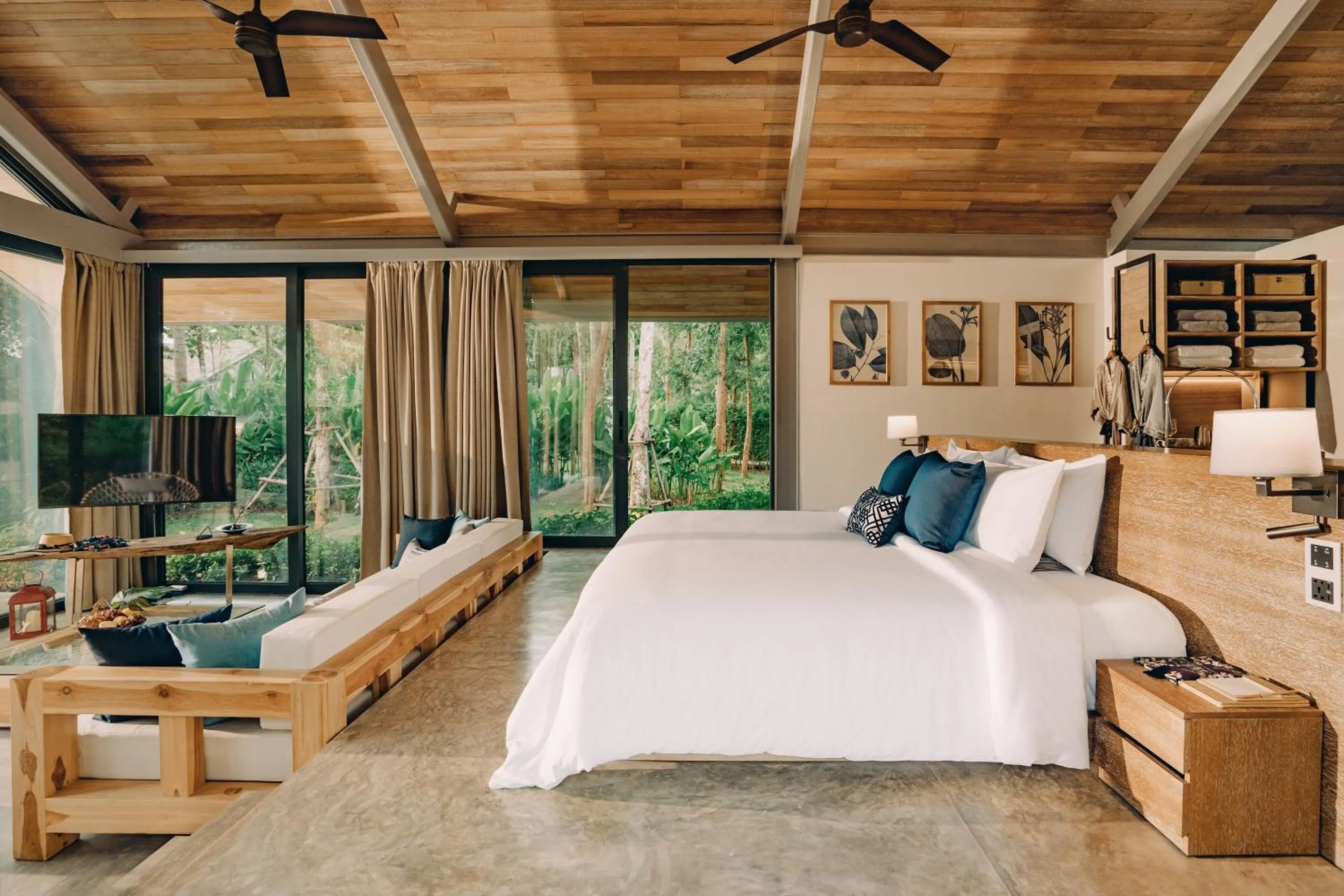 TV and multimedia, Bed in Island Escape Burasari