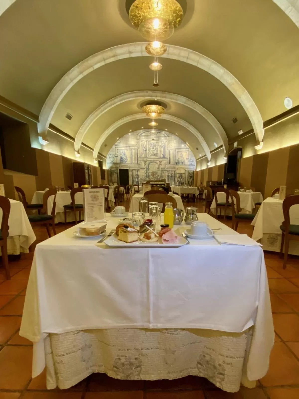 Restaurant/places to eat in Parador de Trujillo