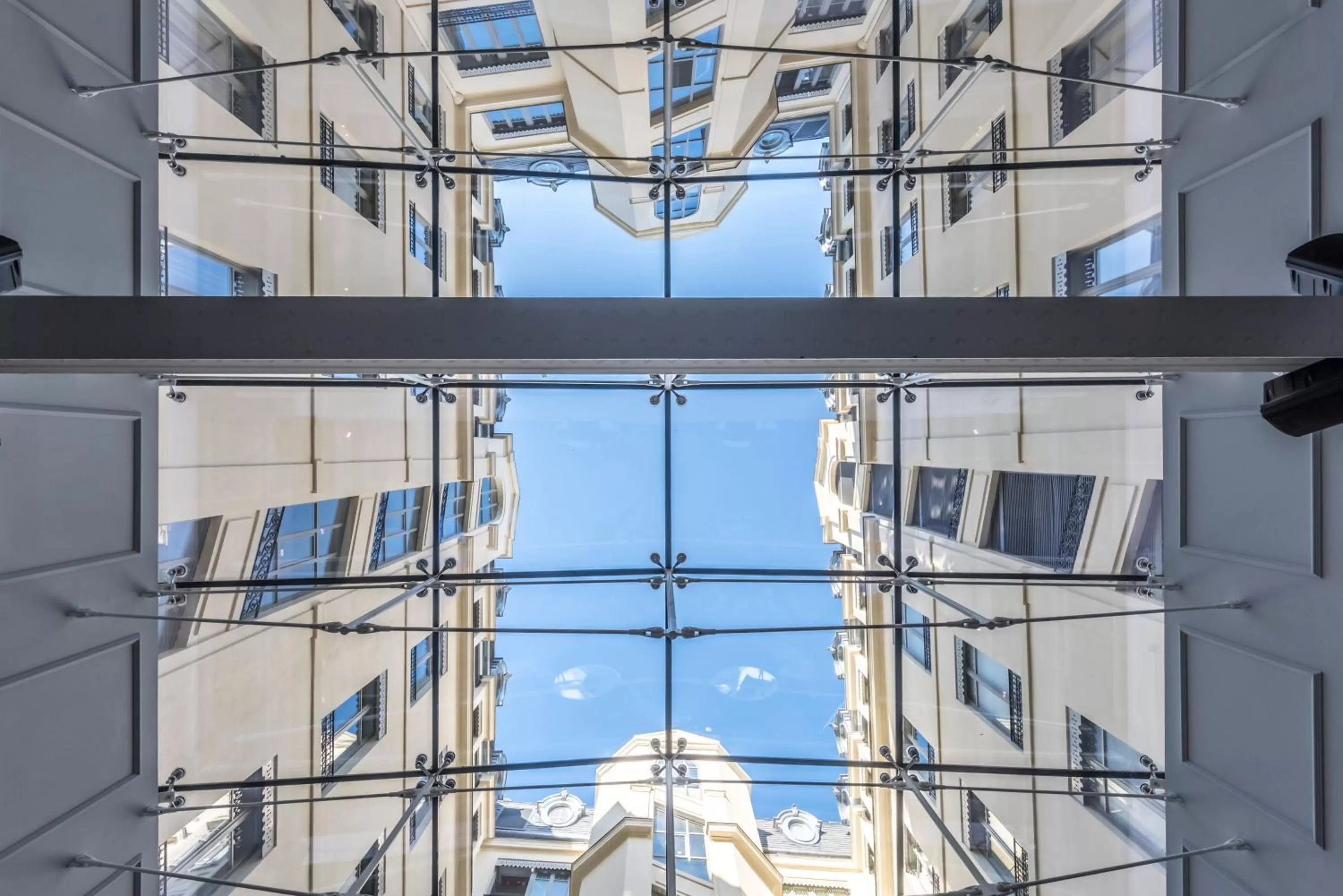 Living room in Boscolo Lyon Hotel & Spa