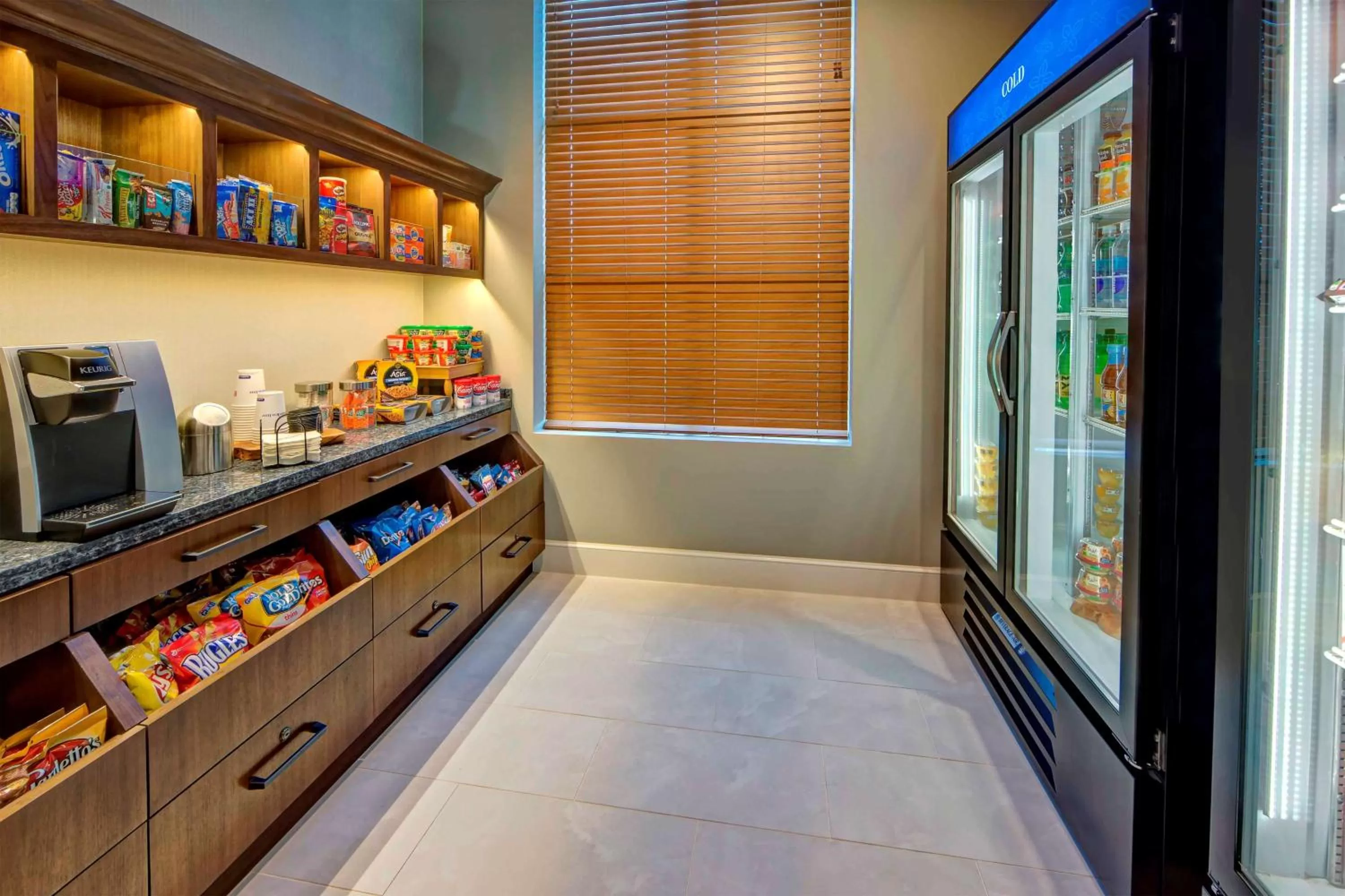 Restaurant/places to eat in Hilton Garden Inn Nashville Brentwood