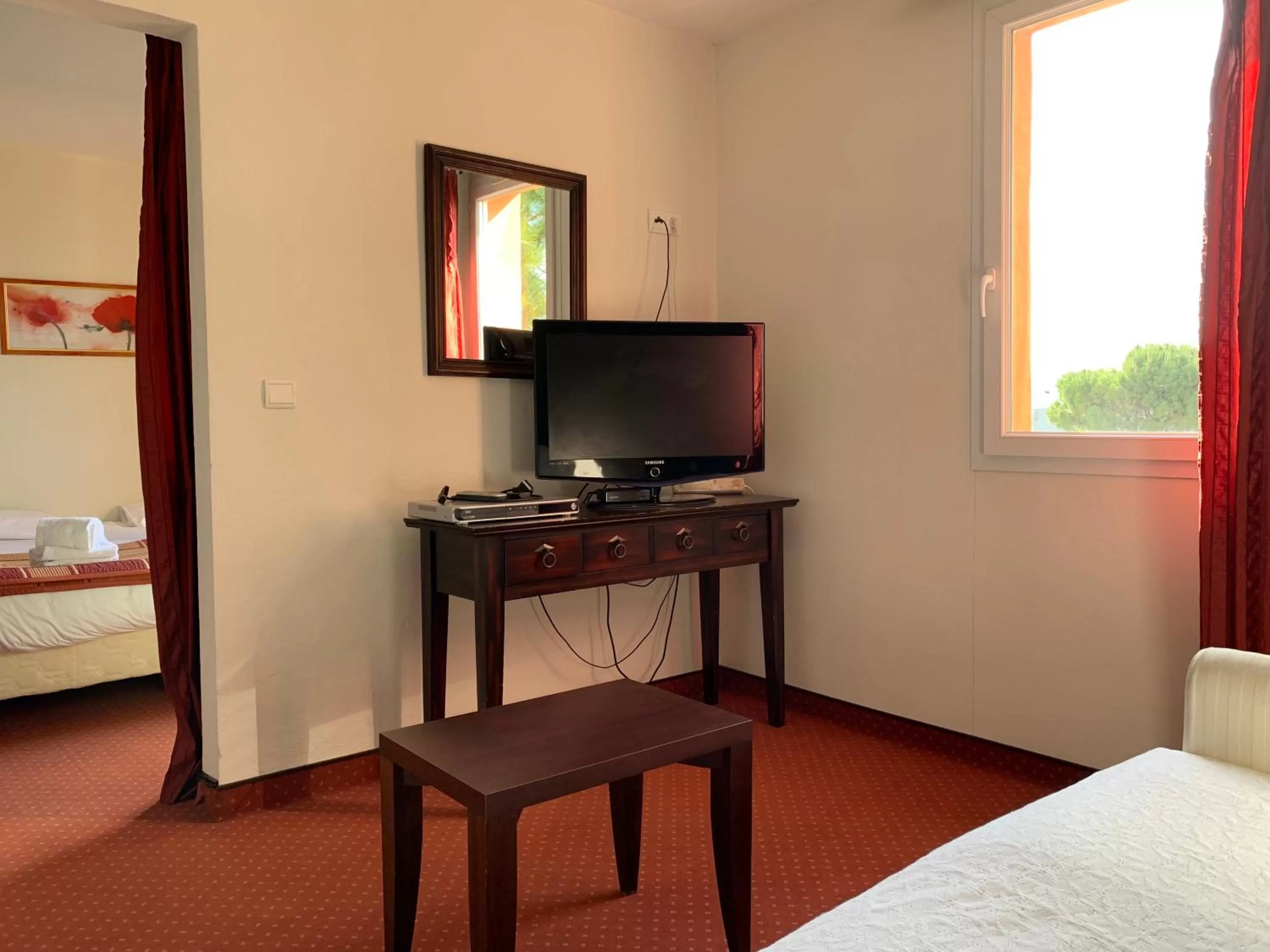 Seating area, Bed in Le Mas De Gaujac