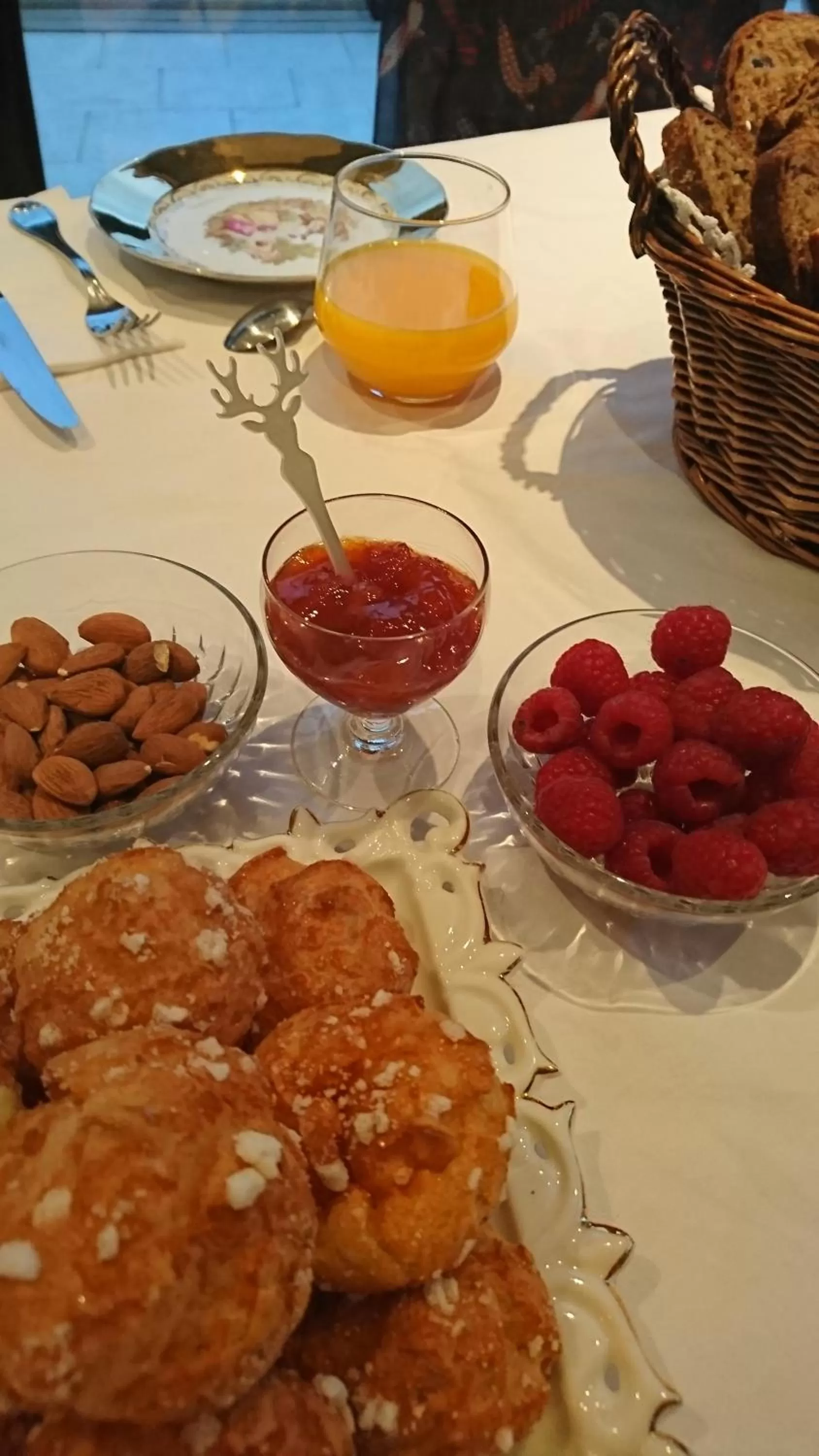 Winter in Le Jardin de LaCoste