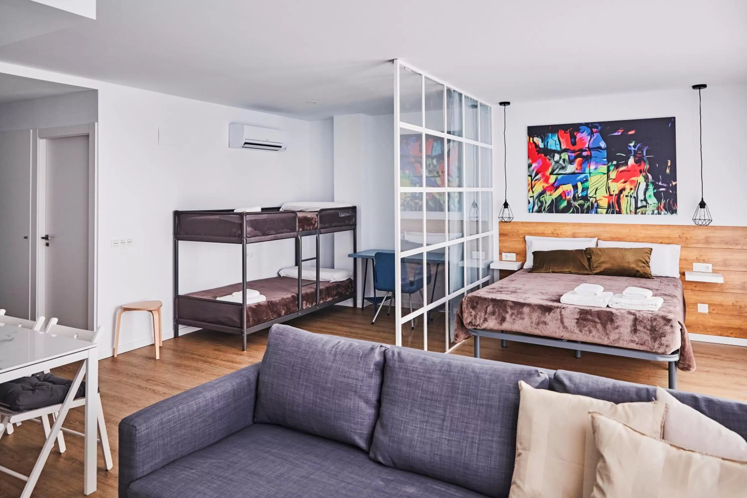 Photo of the whole room, Bed in Ribalta Sensaciones