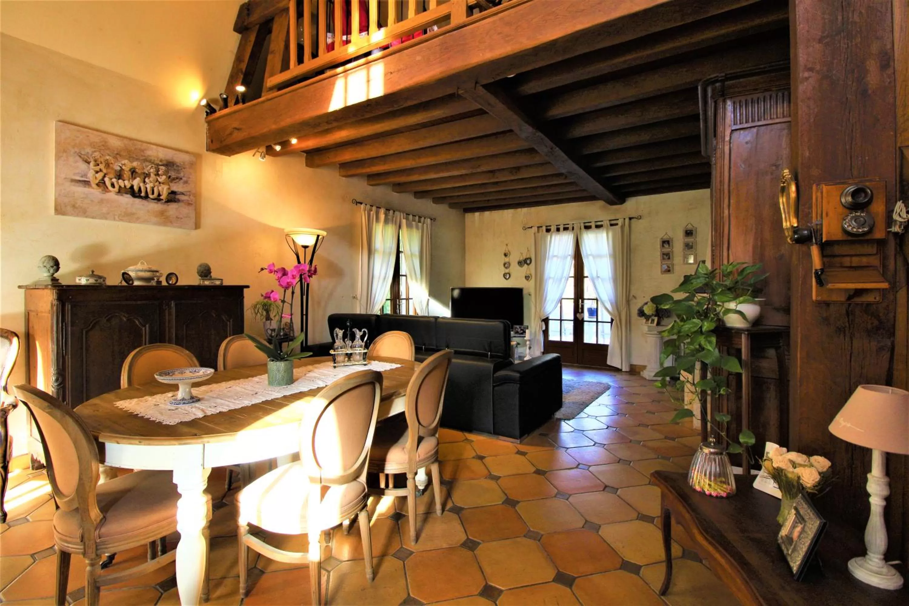 Dining area in Chez Pascaline