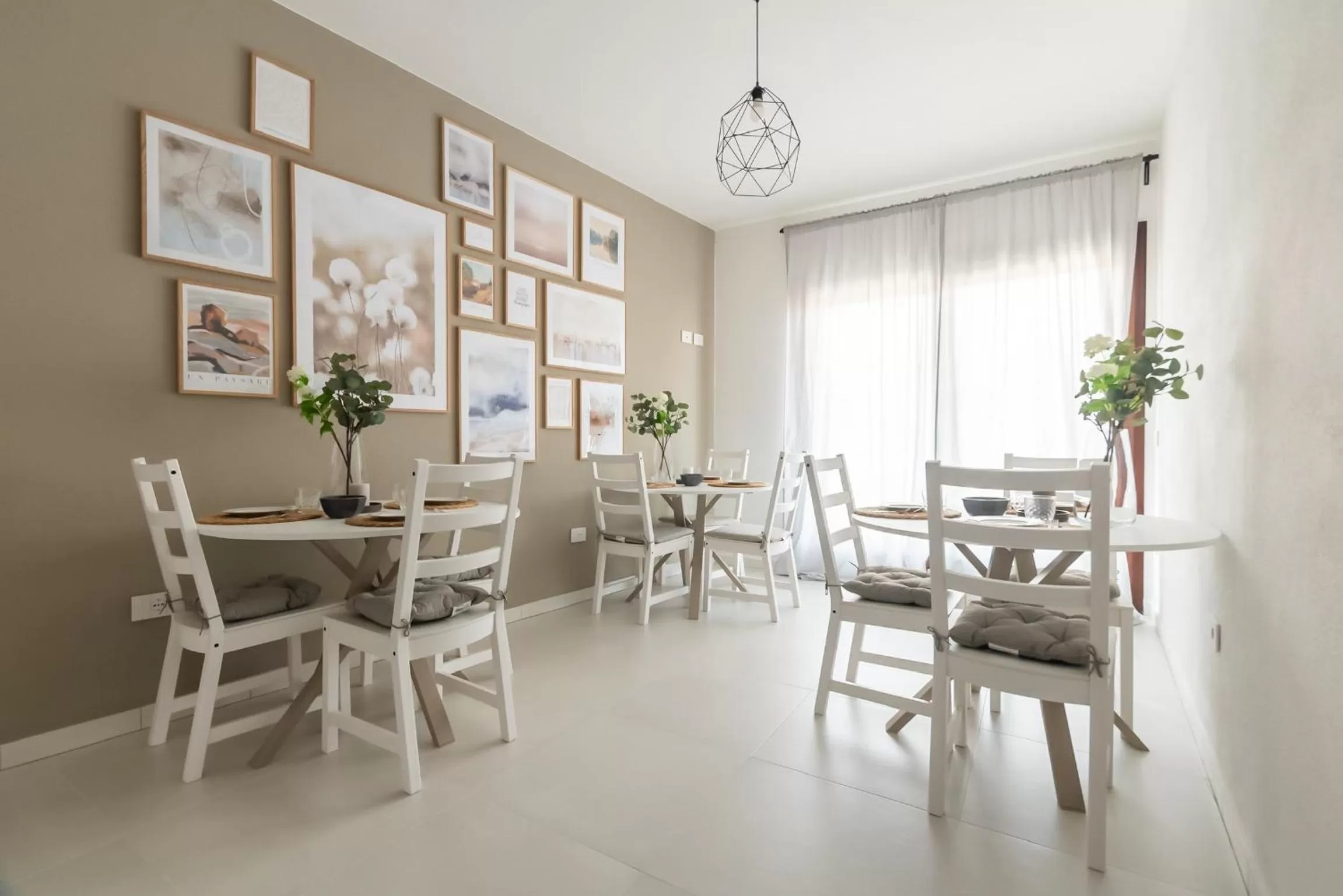 Communal lounge/ TV room, Restaurant/Places to Eat in Tortora bed and breakfast