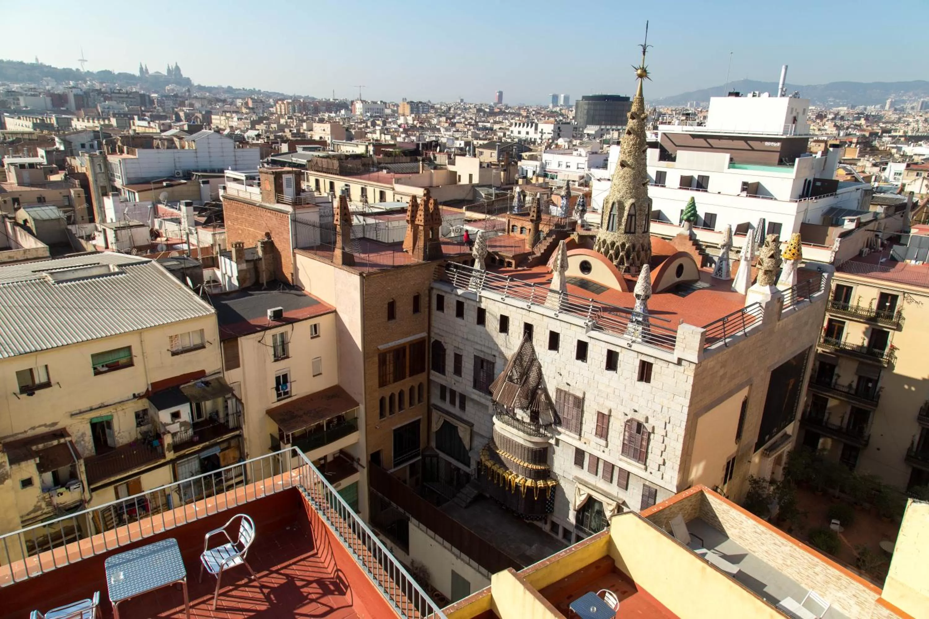 Nearby landmark in Ramblas Hotel