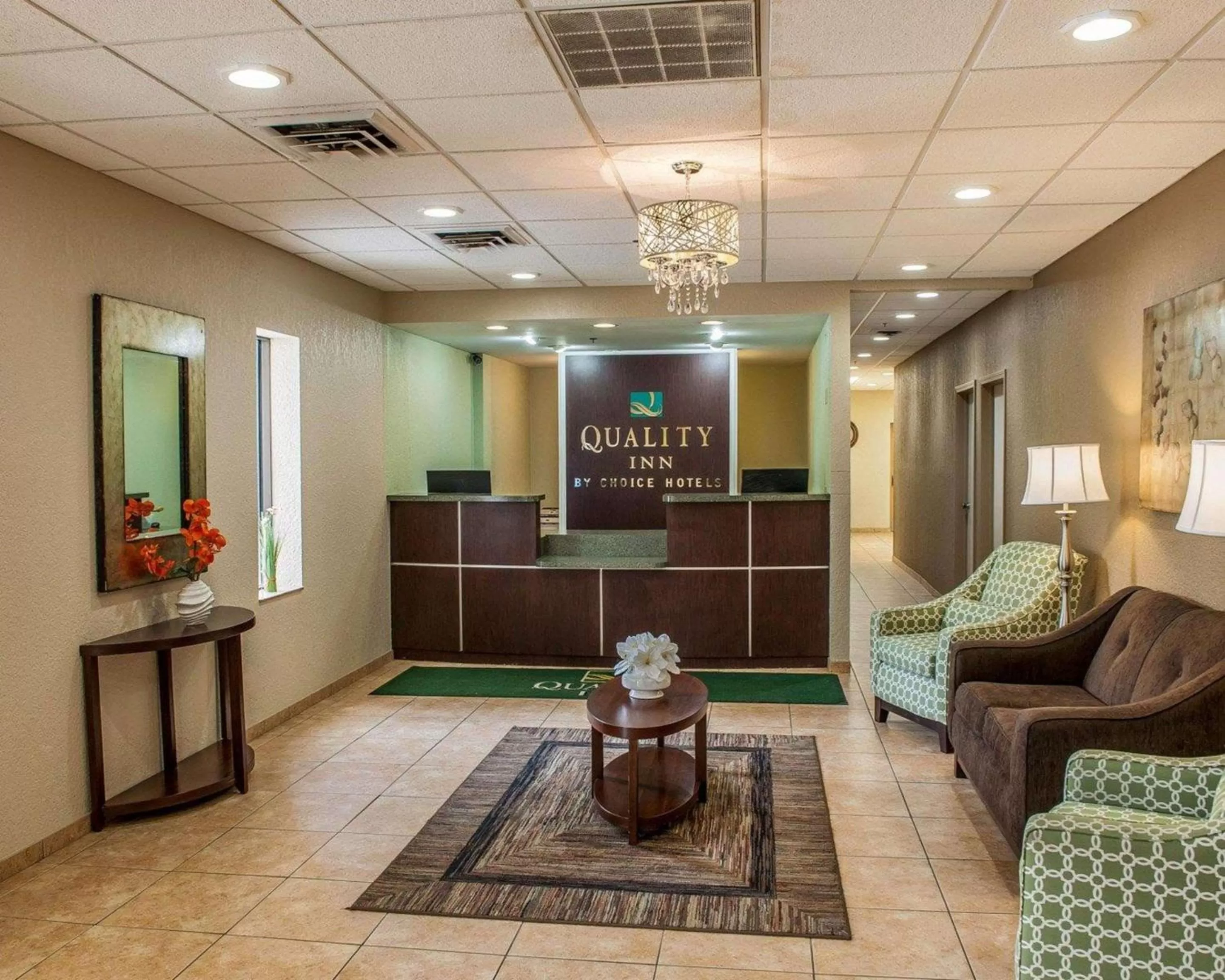 Lobby or reception in Quality Inn