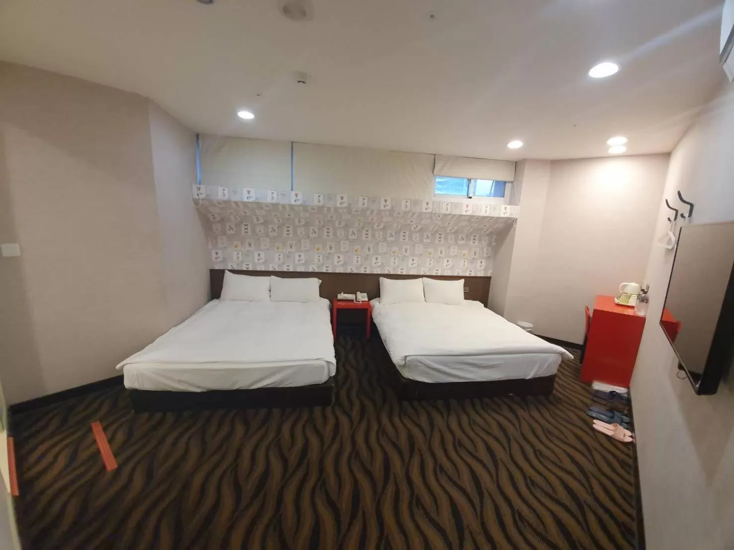 Bed in Funny Ximen Hotel