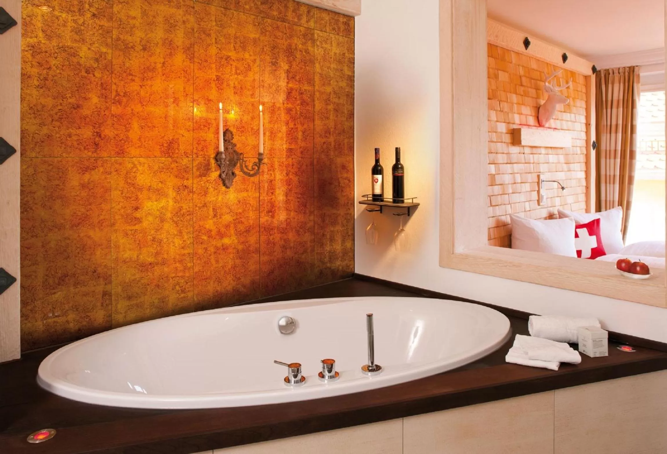 Bathroom in YachtHotel Helvetia Spa- und Wellnessdomizil