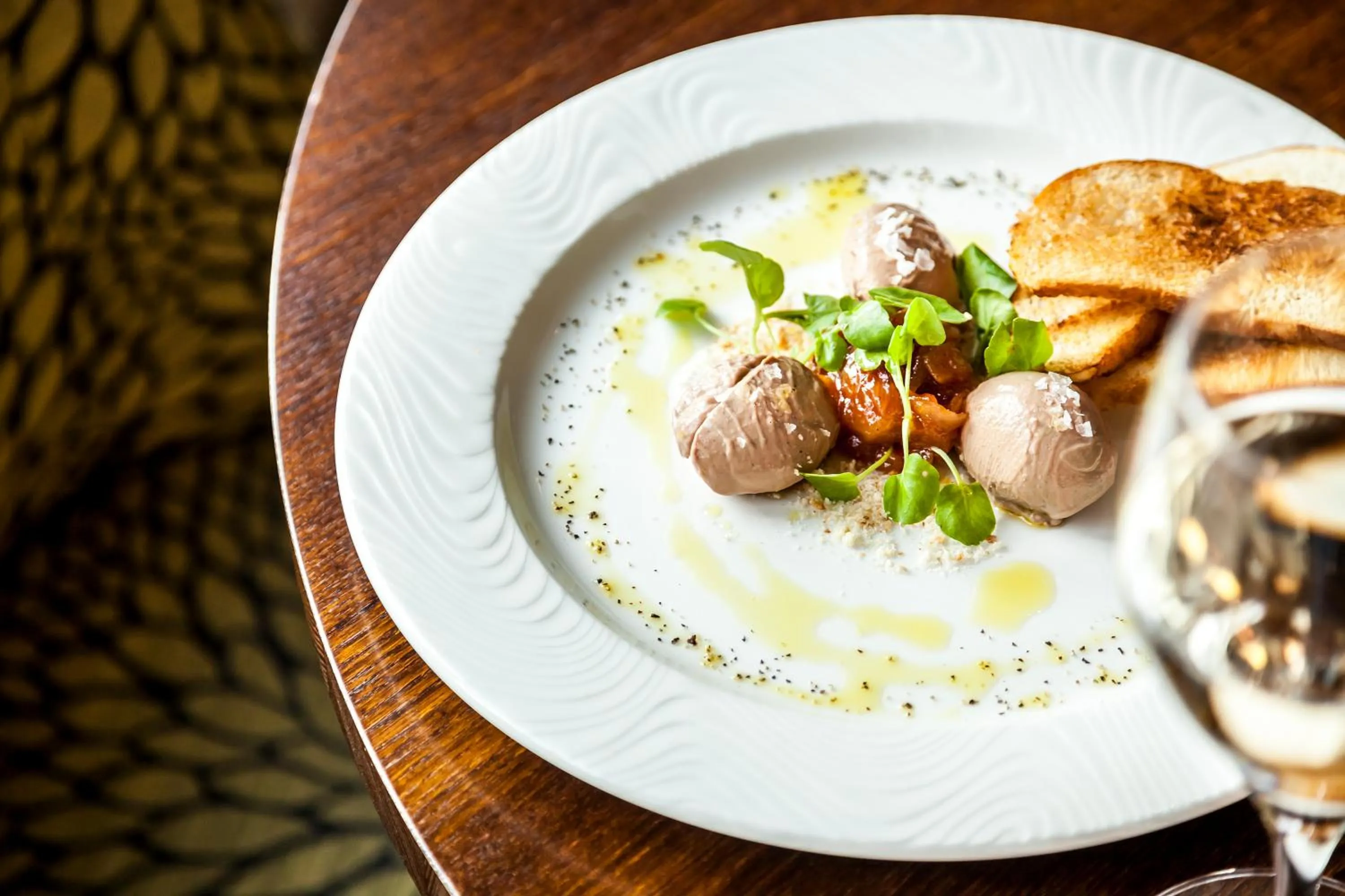 Lunch in Best Western Plus Pinewood Manchester Airport-Wilmslow Hotel