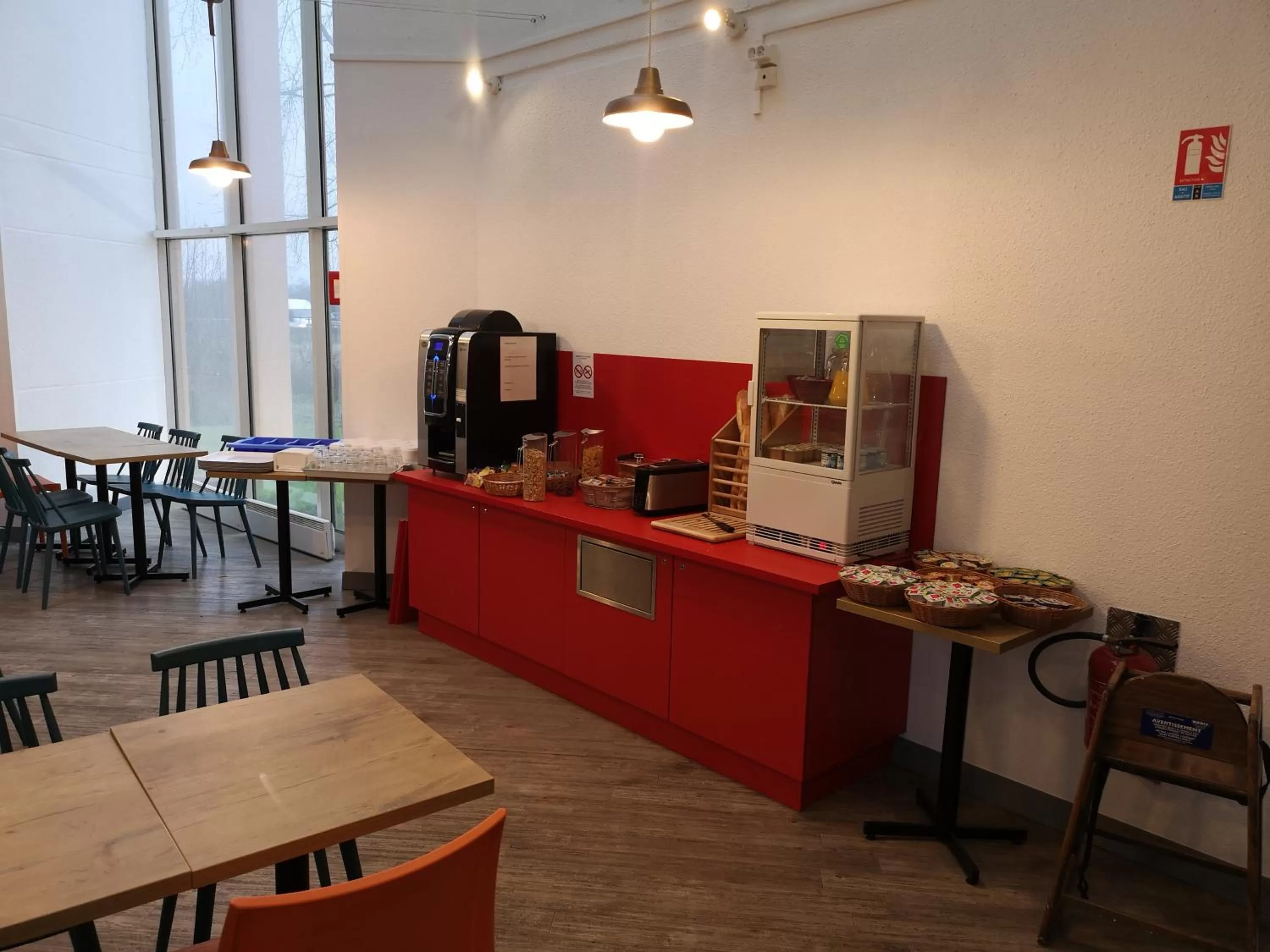 Lounge or bar in hotelF1 Nemours