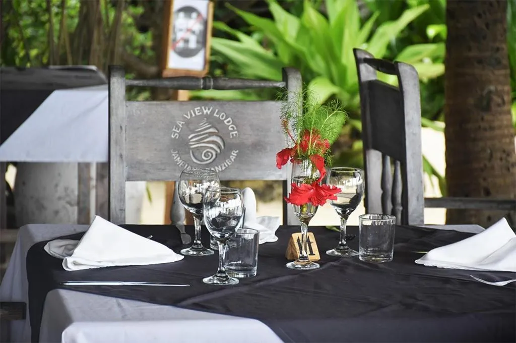 Restaurant/places to eat in Sea View Lodge Boutique Hotel