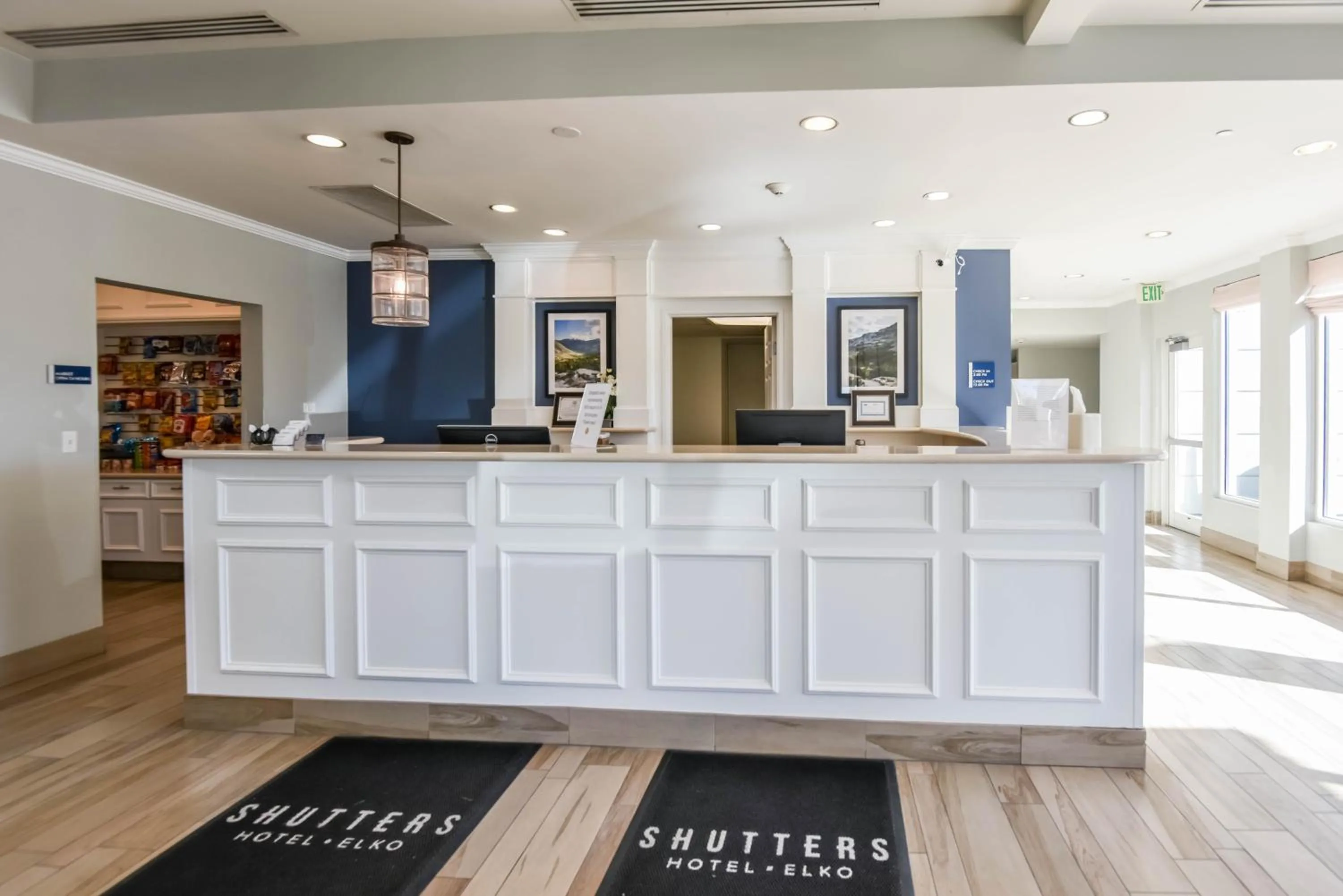 Lobby or reception in Shutters Hotel