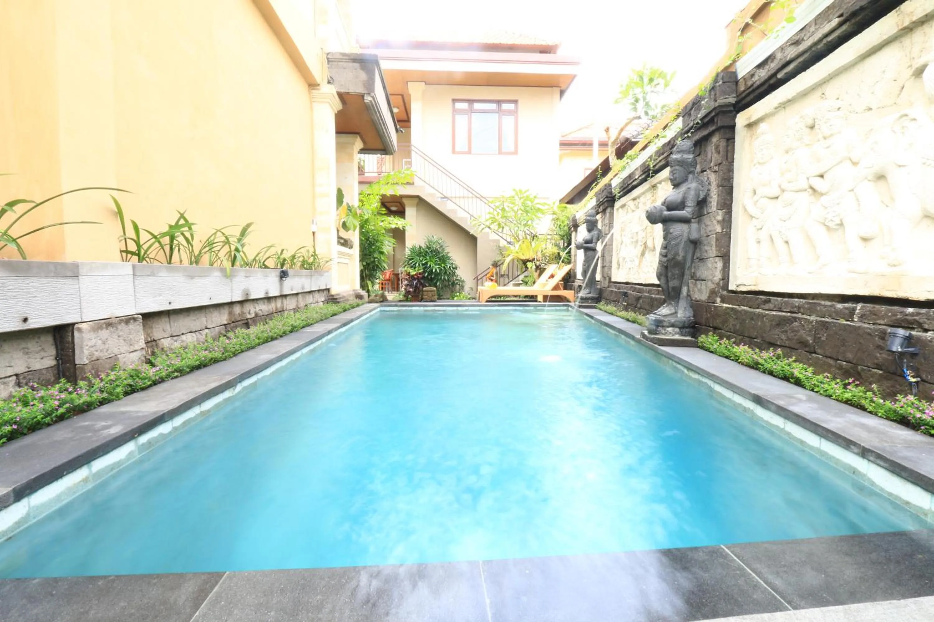 Swimming pool in Frangipani Bungalow