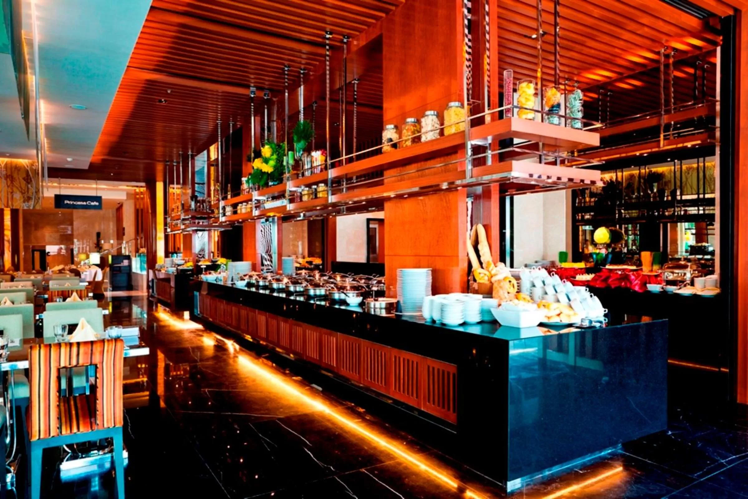 Restaurant/places to eat in Royal Princess Larn Luang - SHA Extra Plus