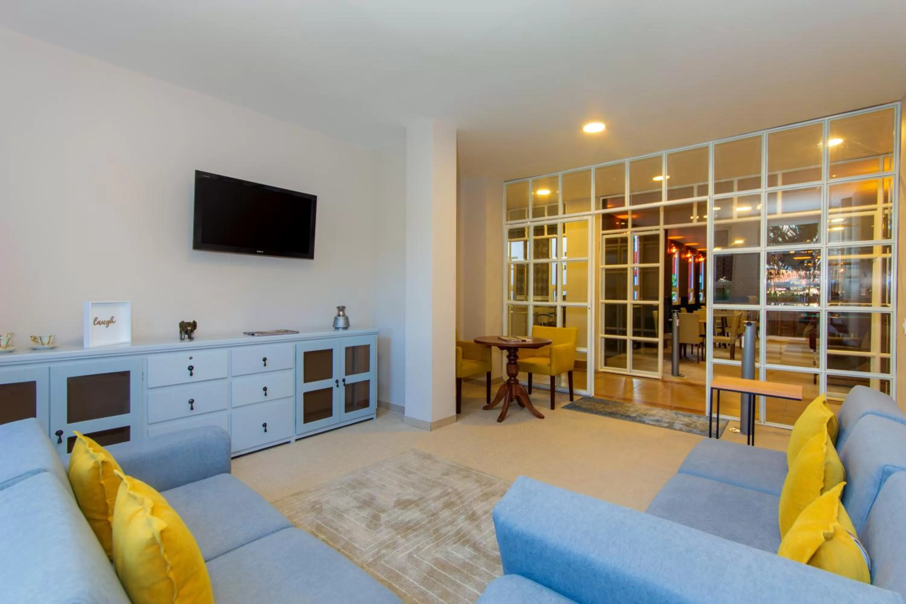 Property building in Hotel Xue Sabana