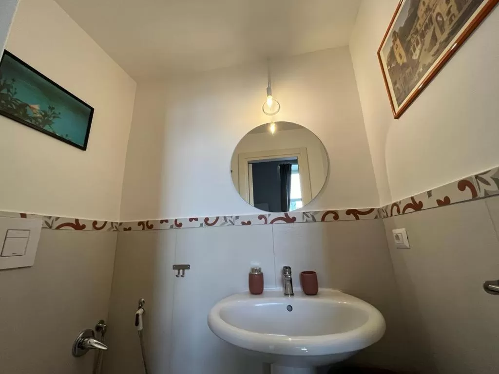 Bathroom in B&B Palazzo Carafa di Montorio