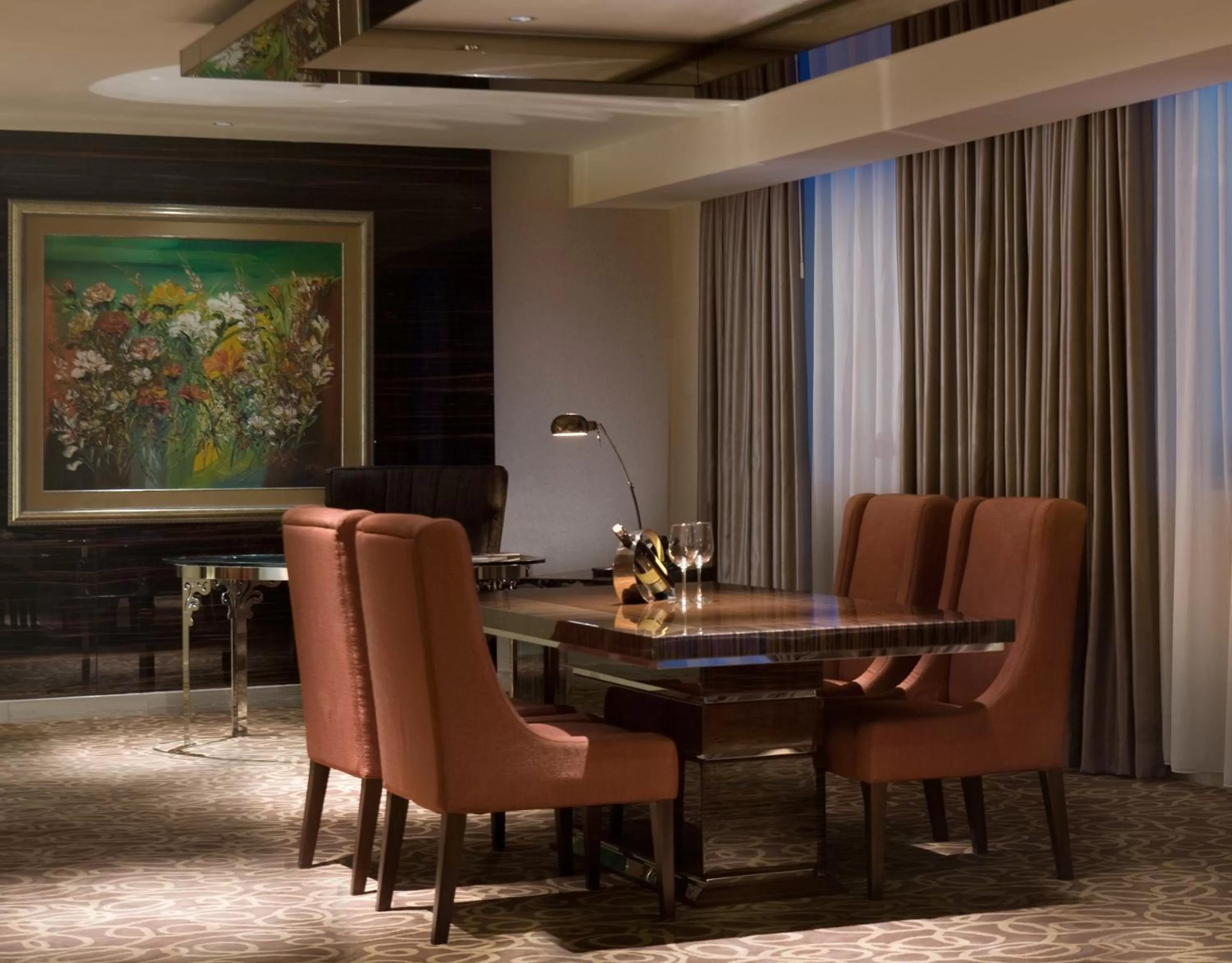 Restaurant/places to eat in Novotel Bangka Hotel & Convention Center