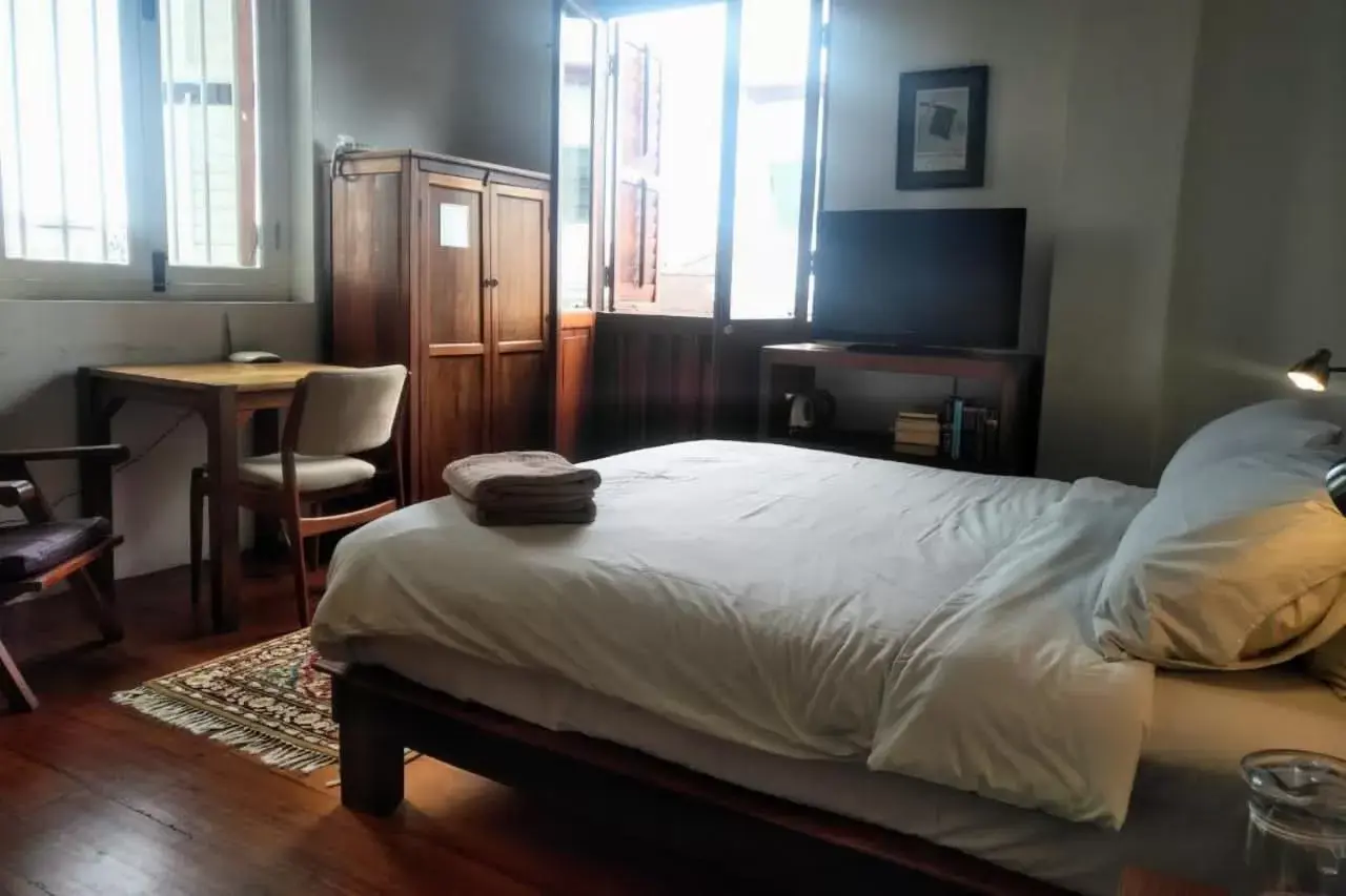 Deluxe Double Room in Ren I Tang Heritage Inn Deluxe Double Room in Ren I Tang Heritage Inn