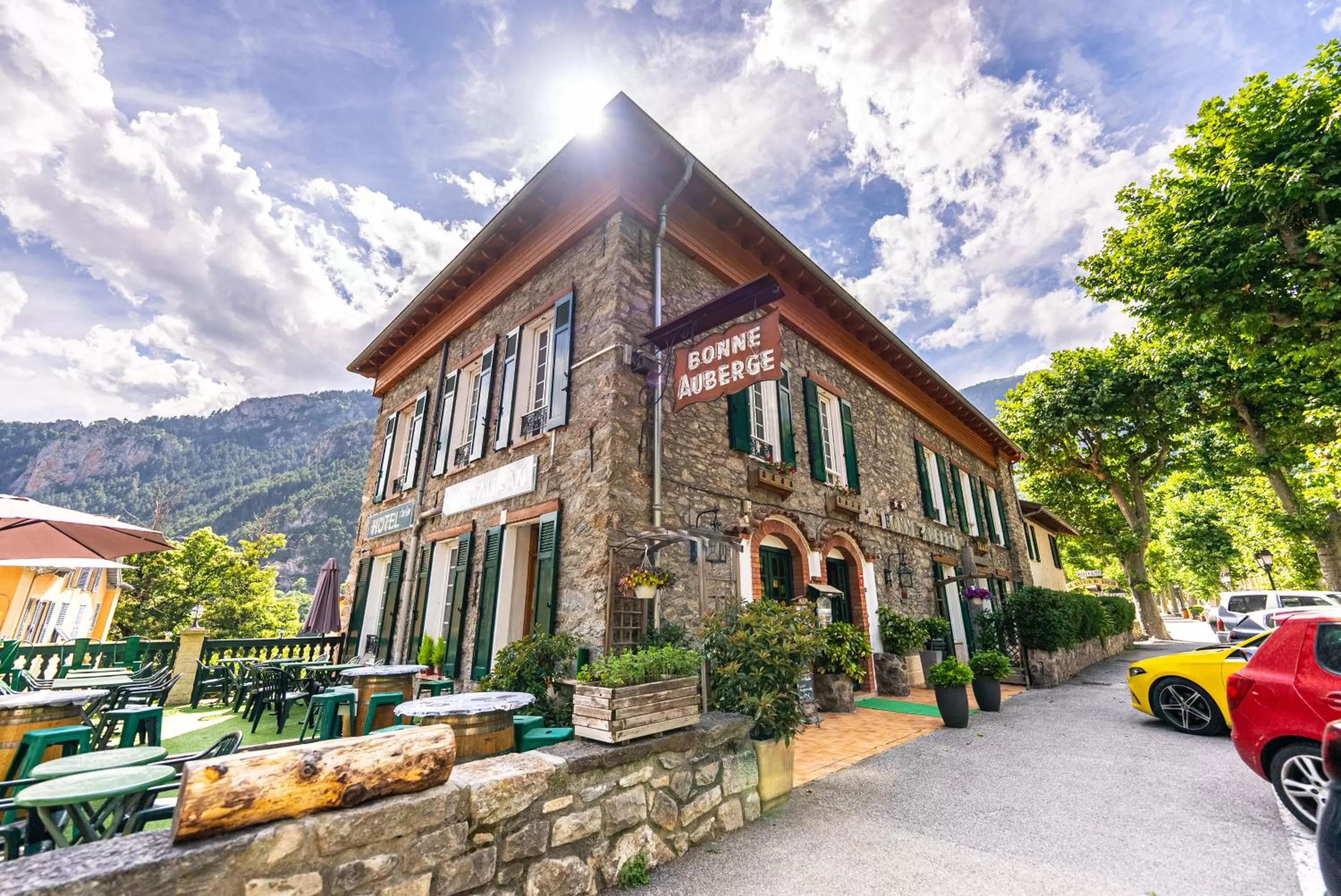 Property Building in La Bonne Auberge