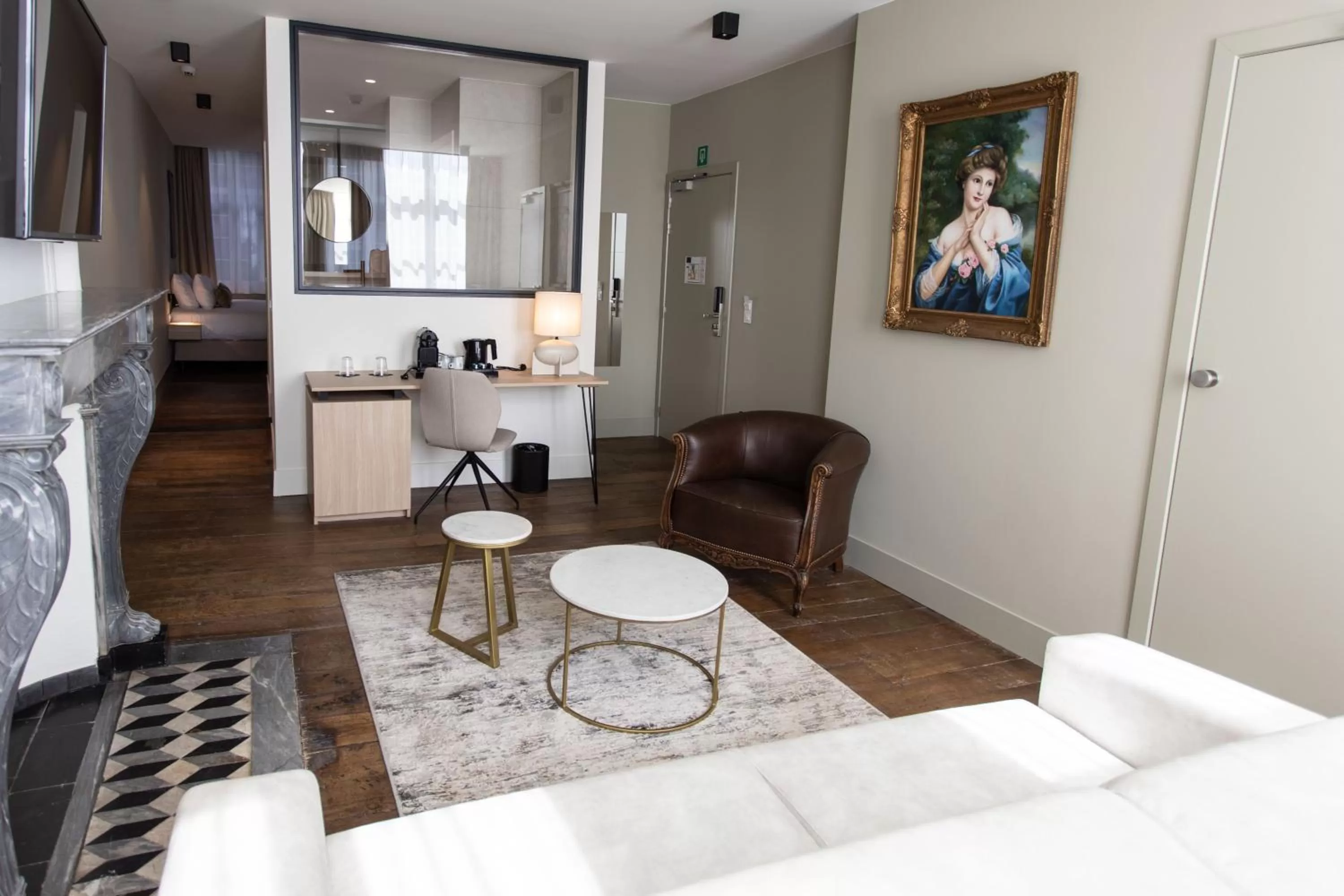 Living room in Petit-Roannay