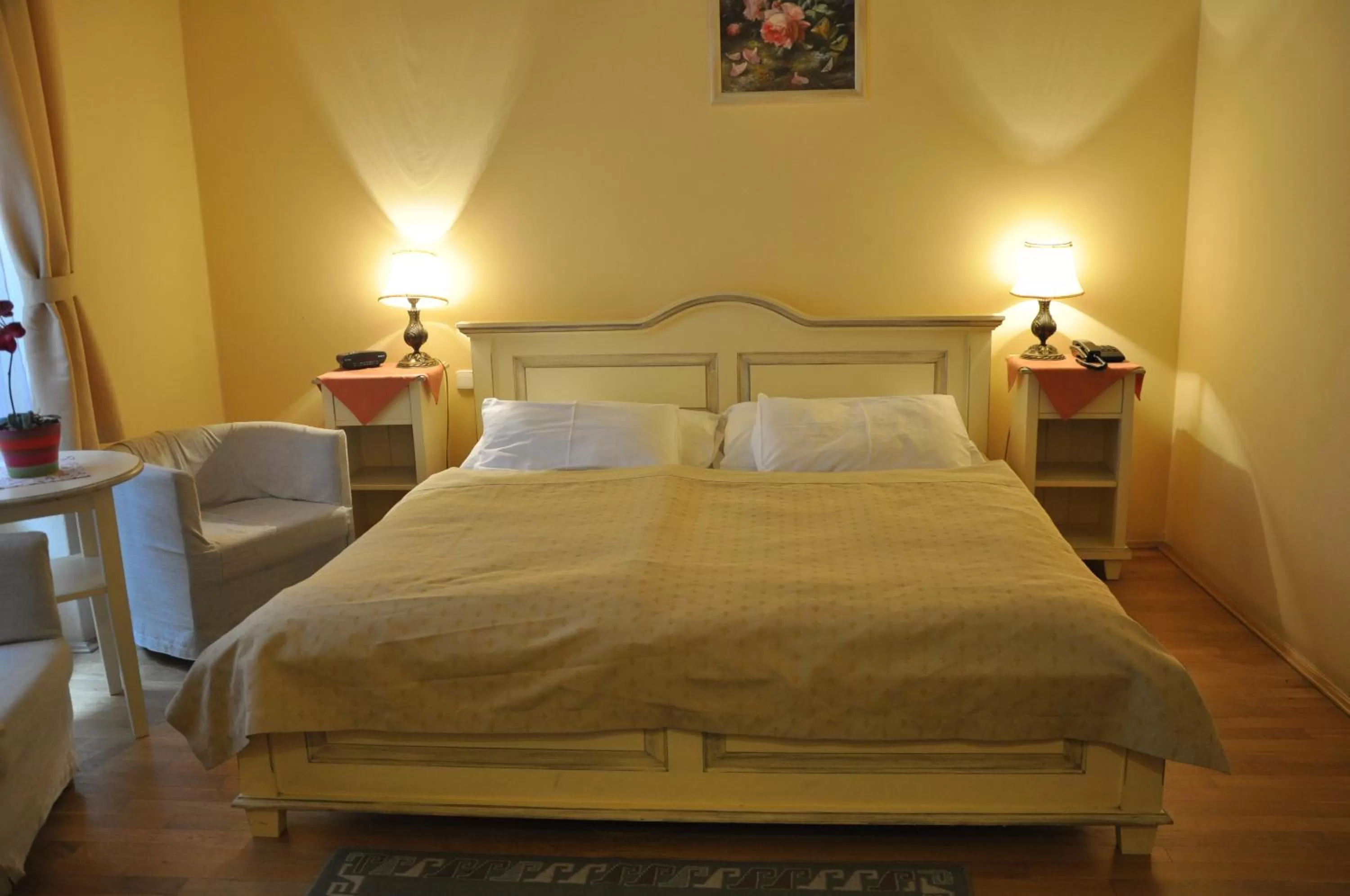 Bedroom, Bed in Hotel Cerny Slon