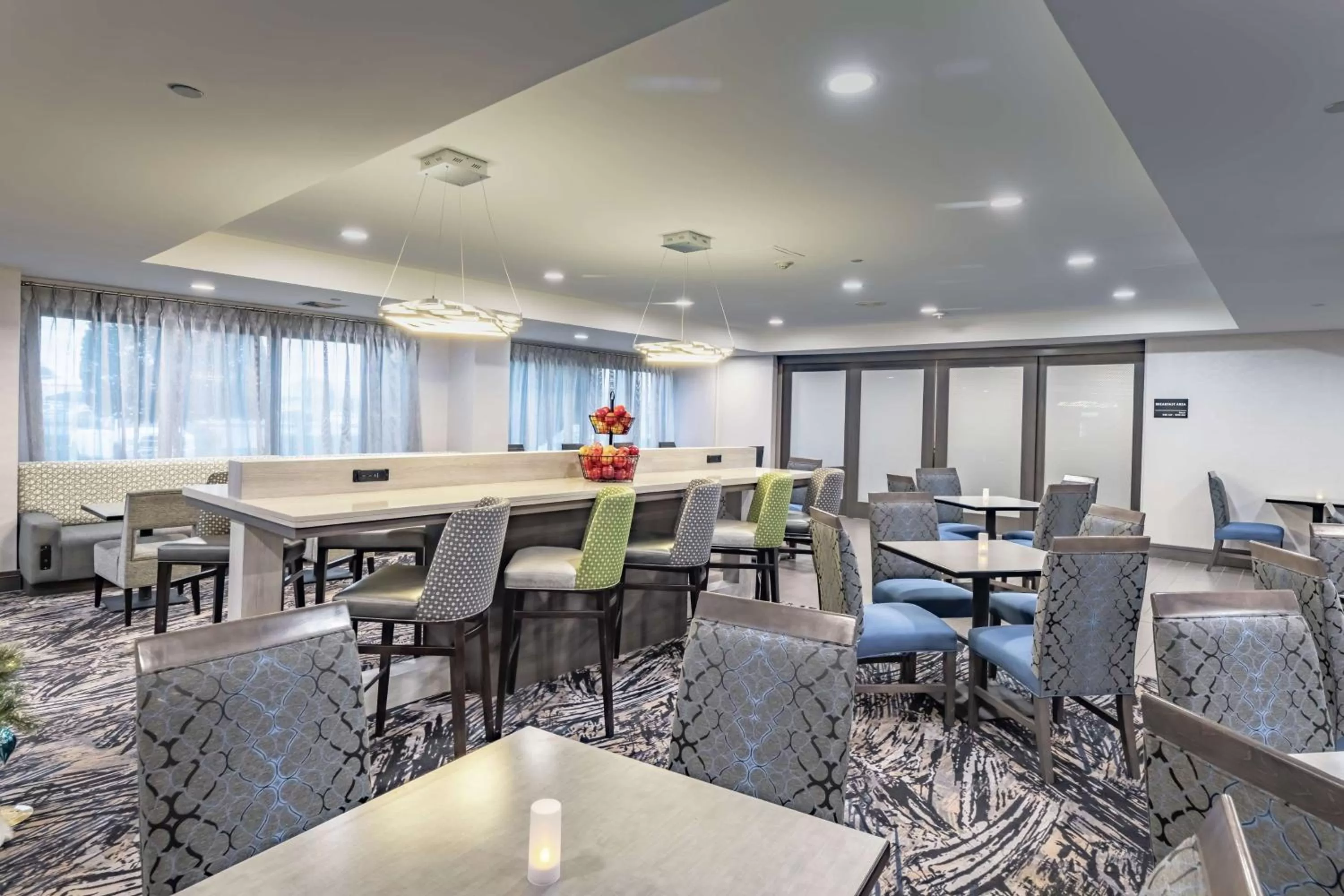 Lobby or reception in Hampton Inn Waco North