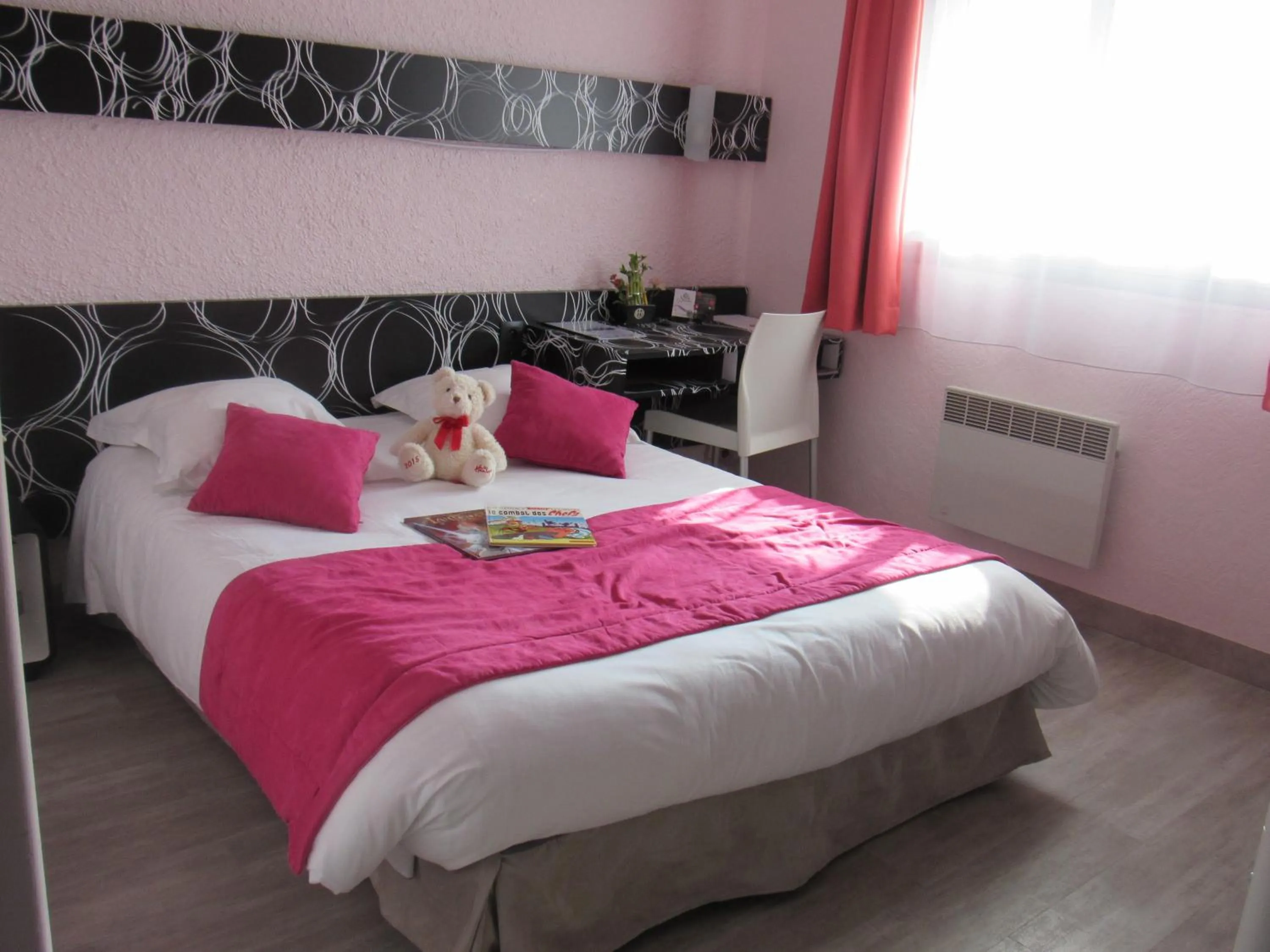 Bedroom, Bed in Citotel Les Sternes