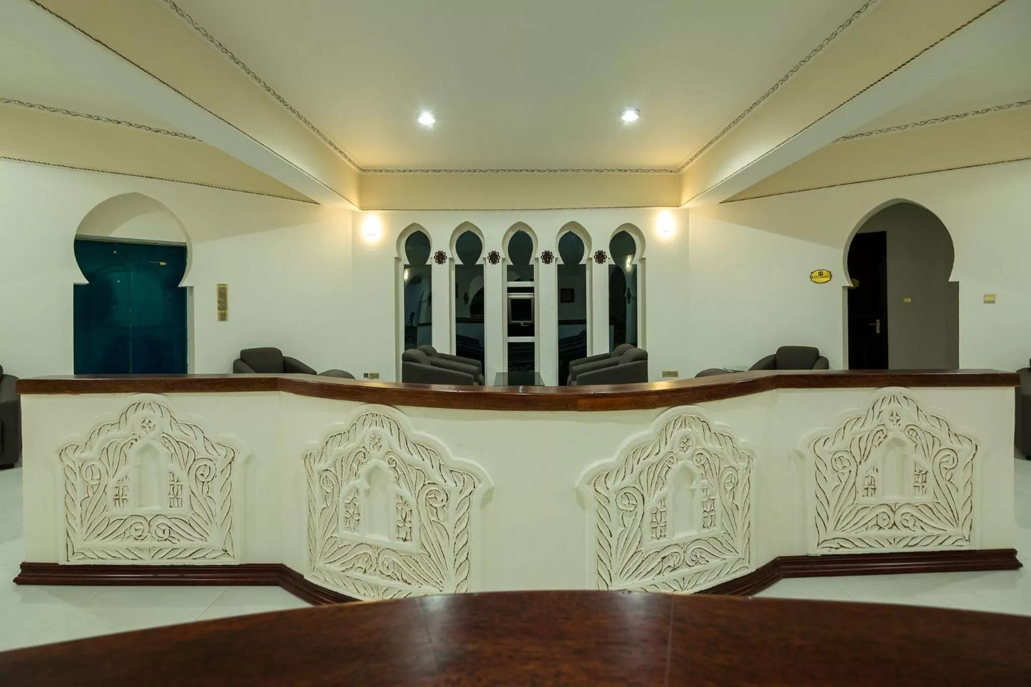 Lounge or bar in Madinat Al Bahr Business & Spa Hotel