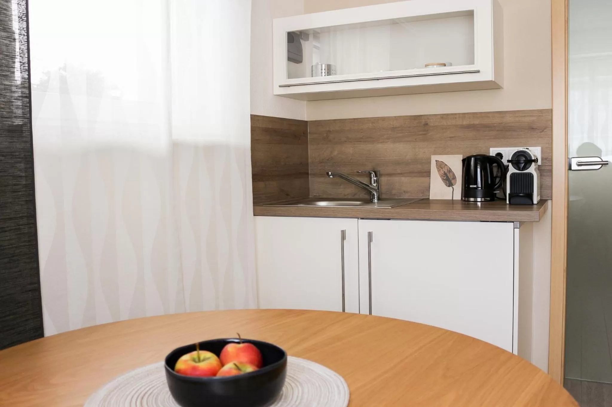 Dining area in Das Kornburg-Quartier