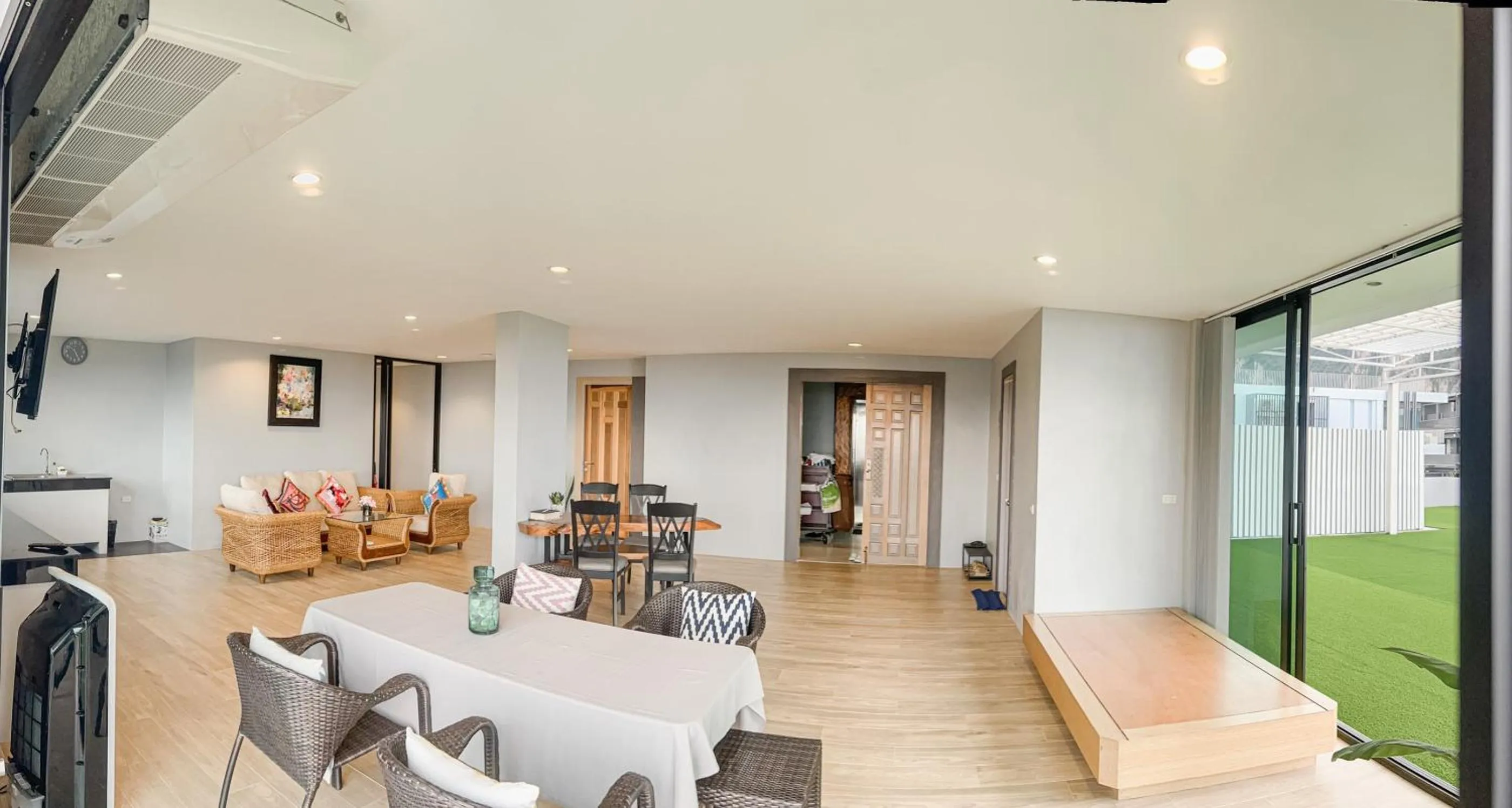 Living room in AVA SEA Resort Krabi, Ao Nang Beach