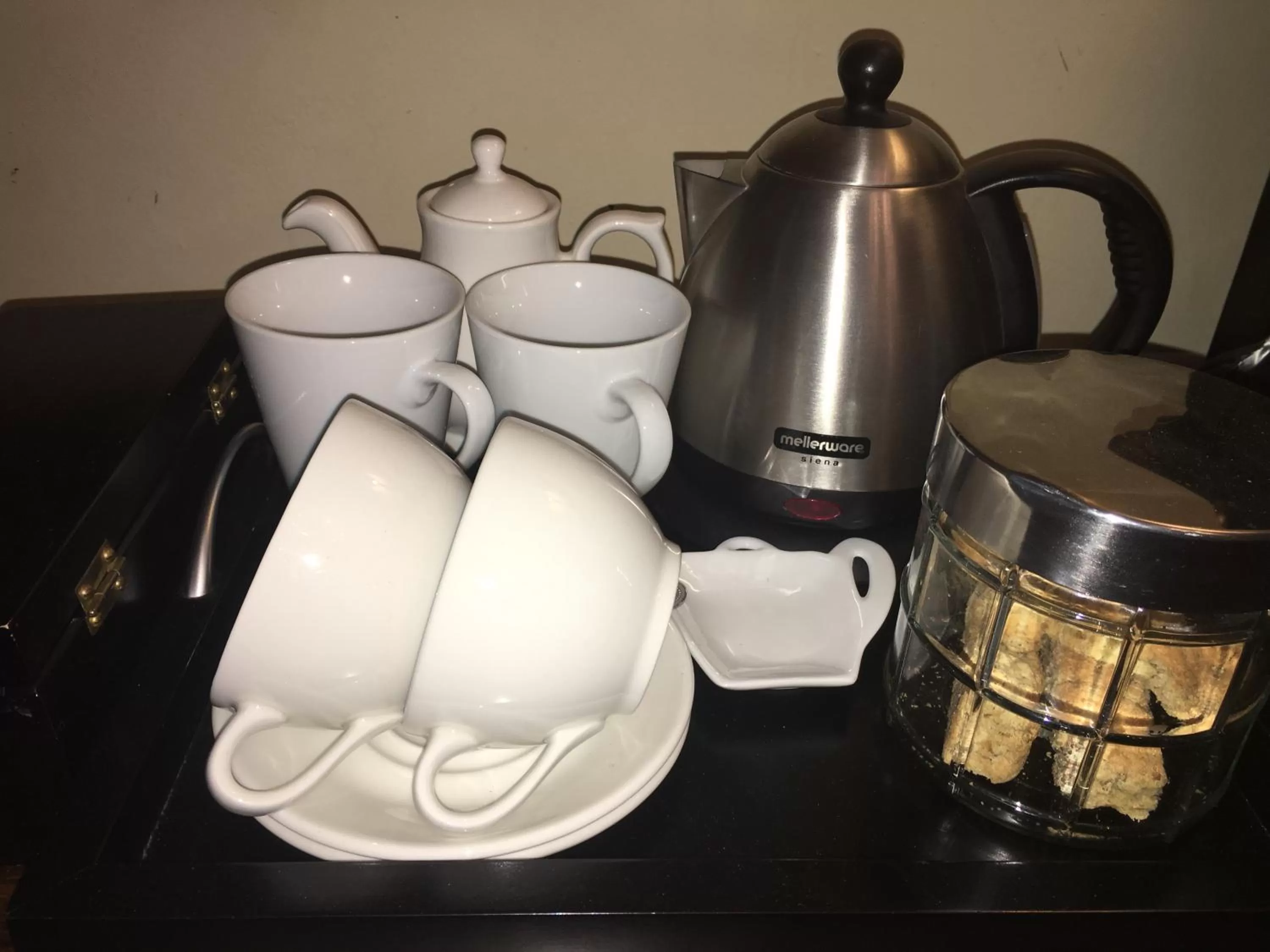 Coffee/tea facilities in De Hoek Manor
