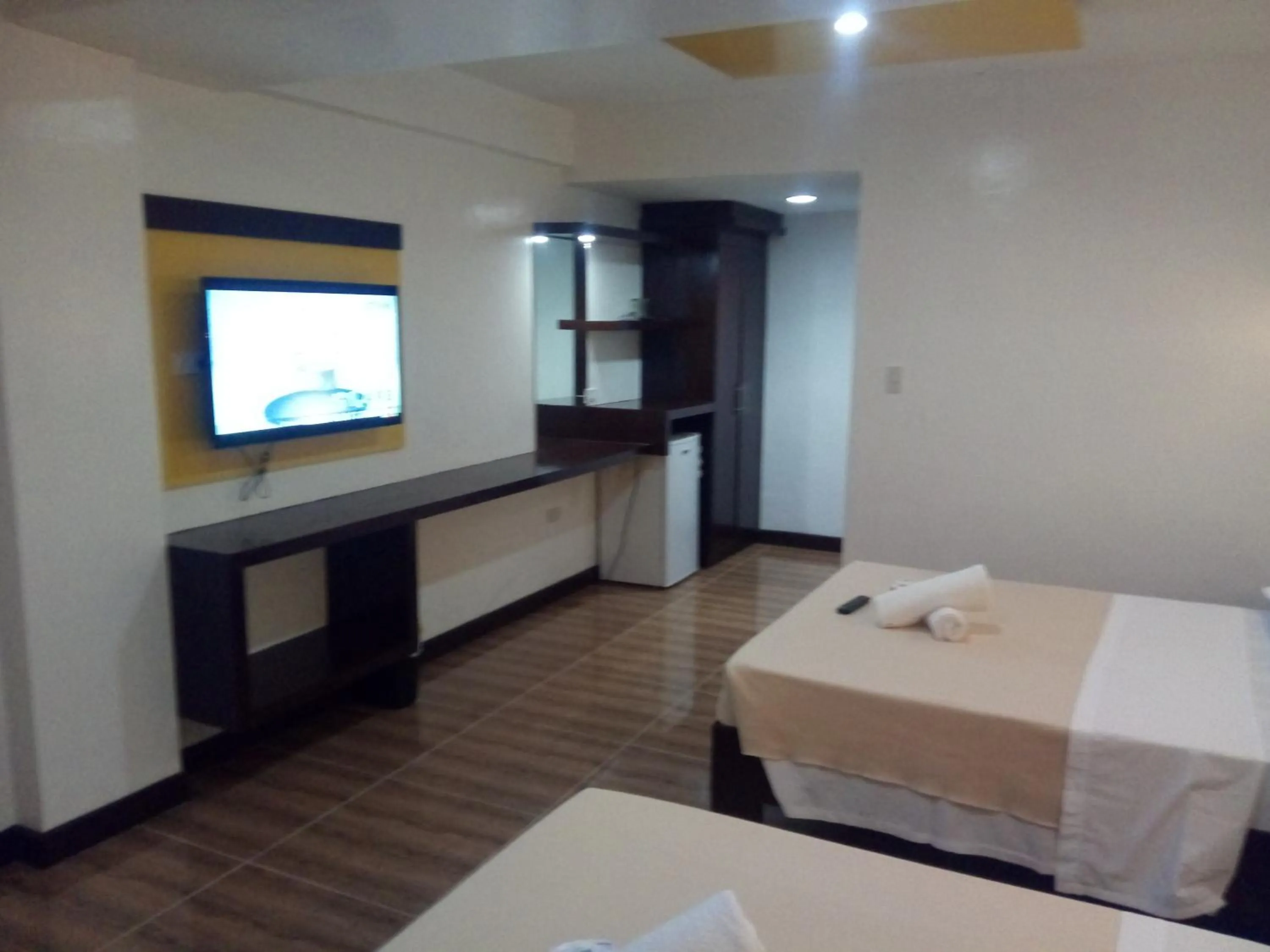 Bedroom, Bed in Seashore Beach Resort