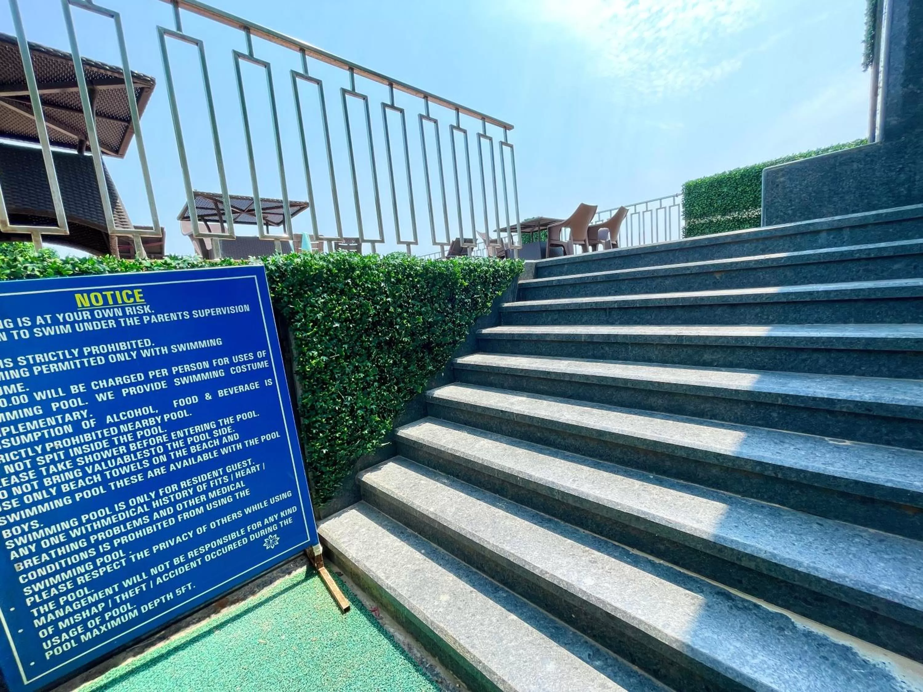 Hotel TBS sea view ! Puri