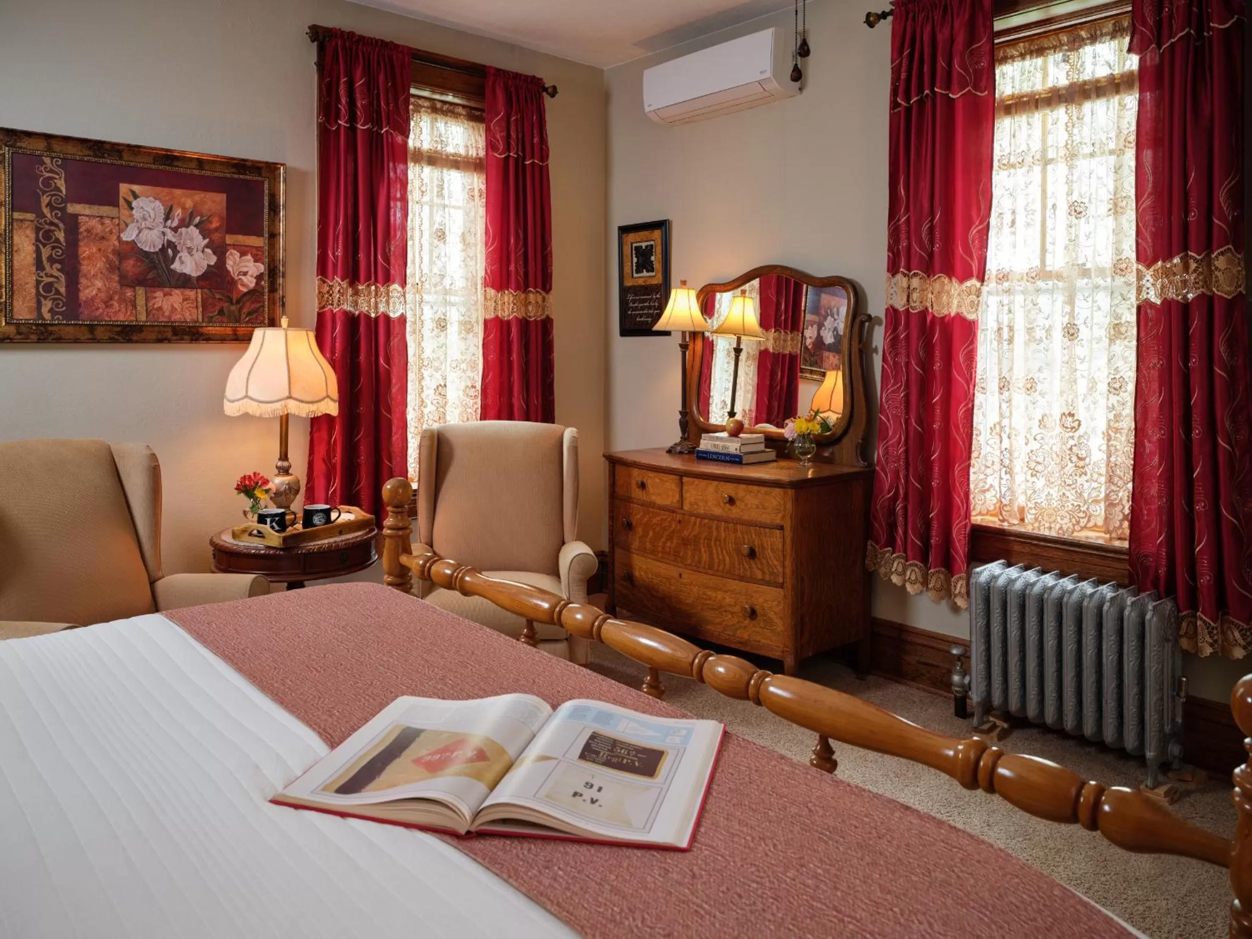 Seating Area in Keystone Inn Bed and Breakfast