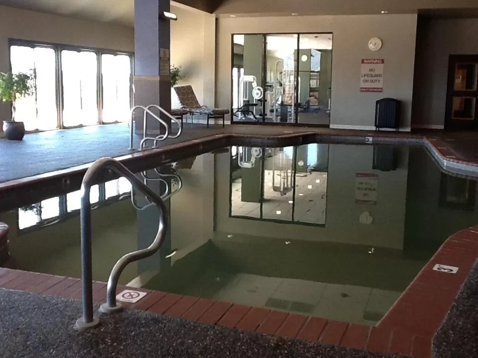 Swimming pool in Prescott Resort & Conference Center