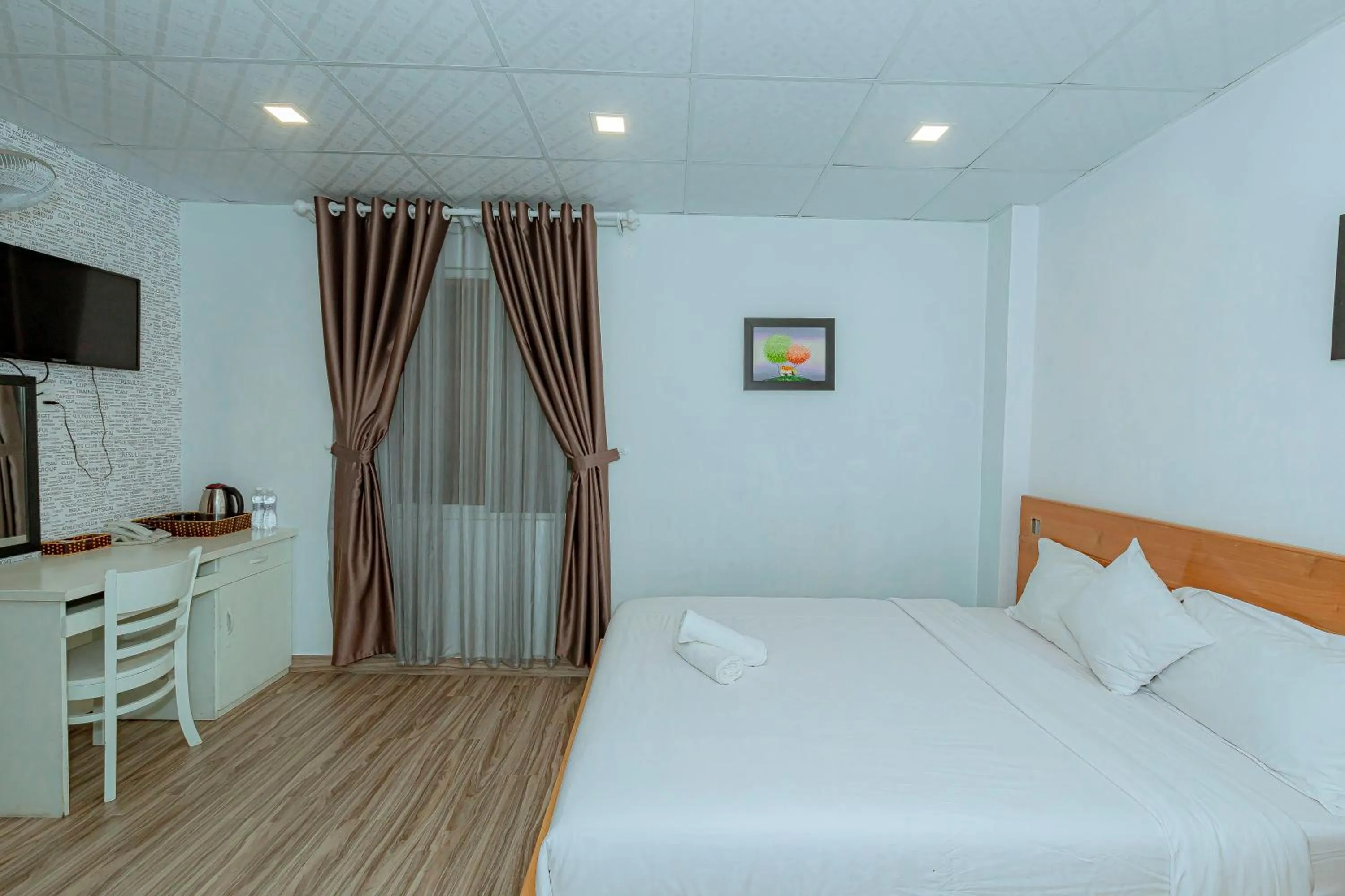 Ken's Backpackers Hotel