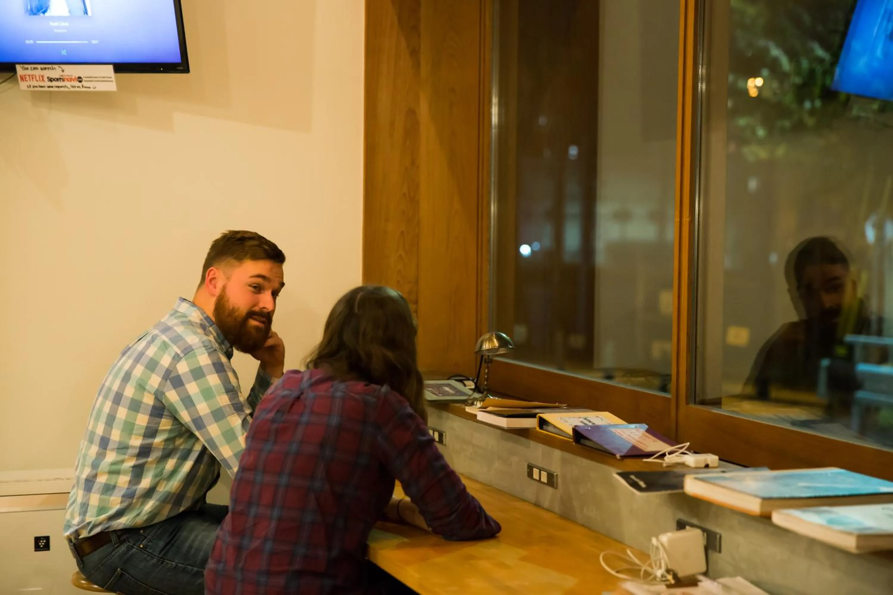 Communal lounge/ TV room in Hostel Mitsuwaya Osaka