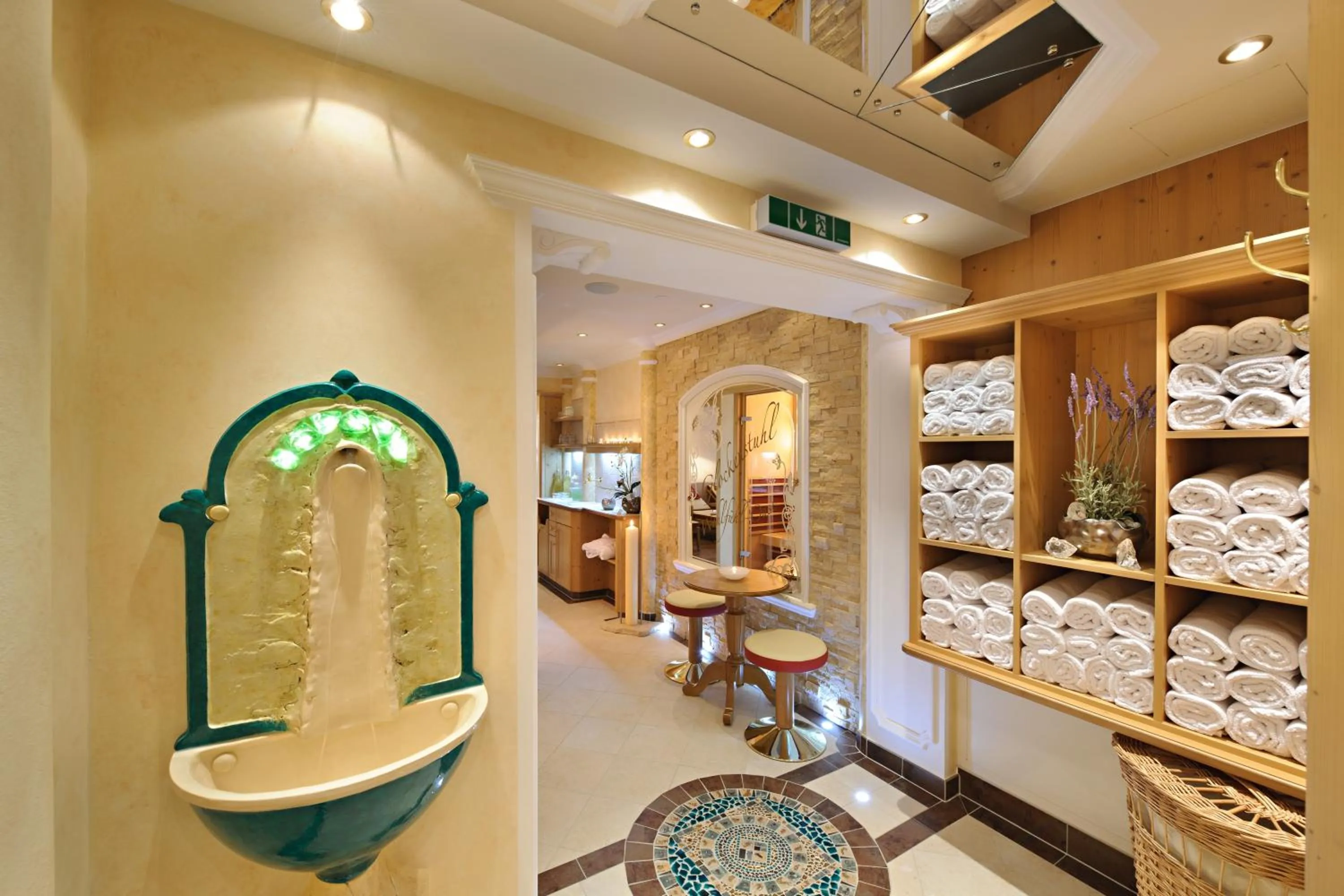 Decorative detail in Hotel Garni Glockenstuhl