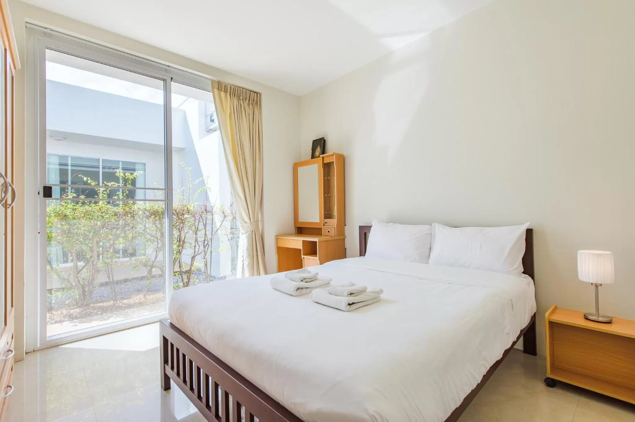 Bedroom, Bed in The Beach Village Resort