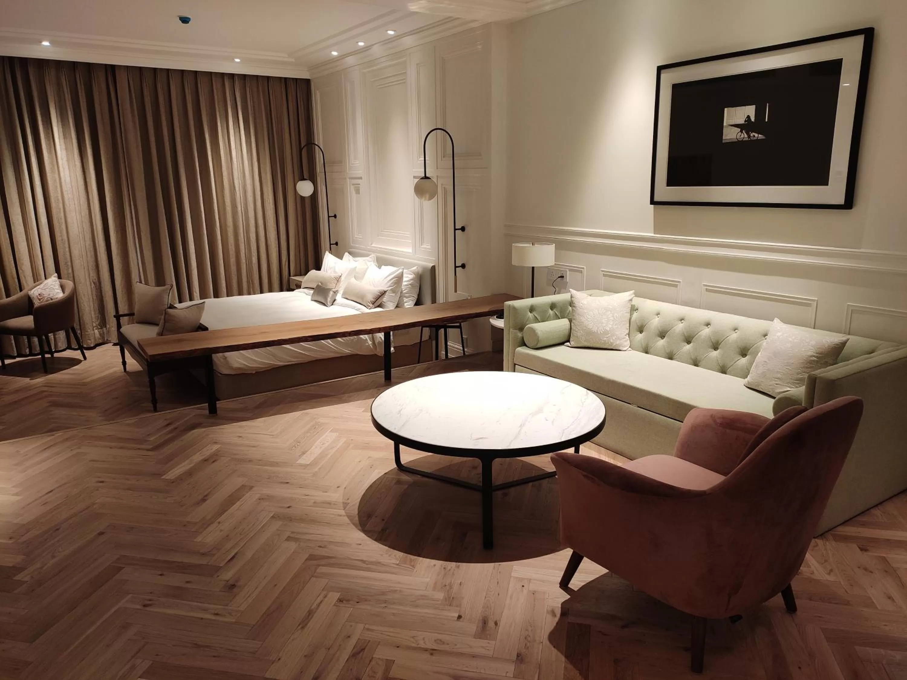 Seating area, Bed in Radisson Hotel Shimla